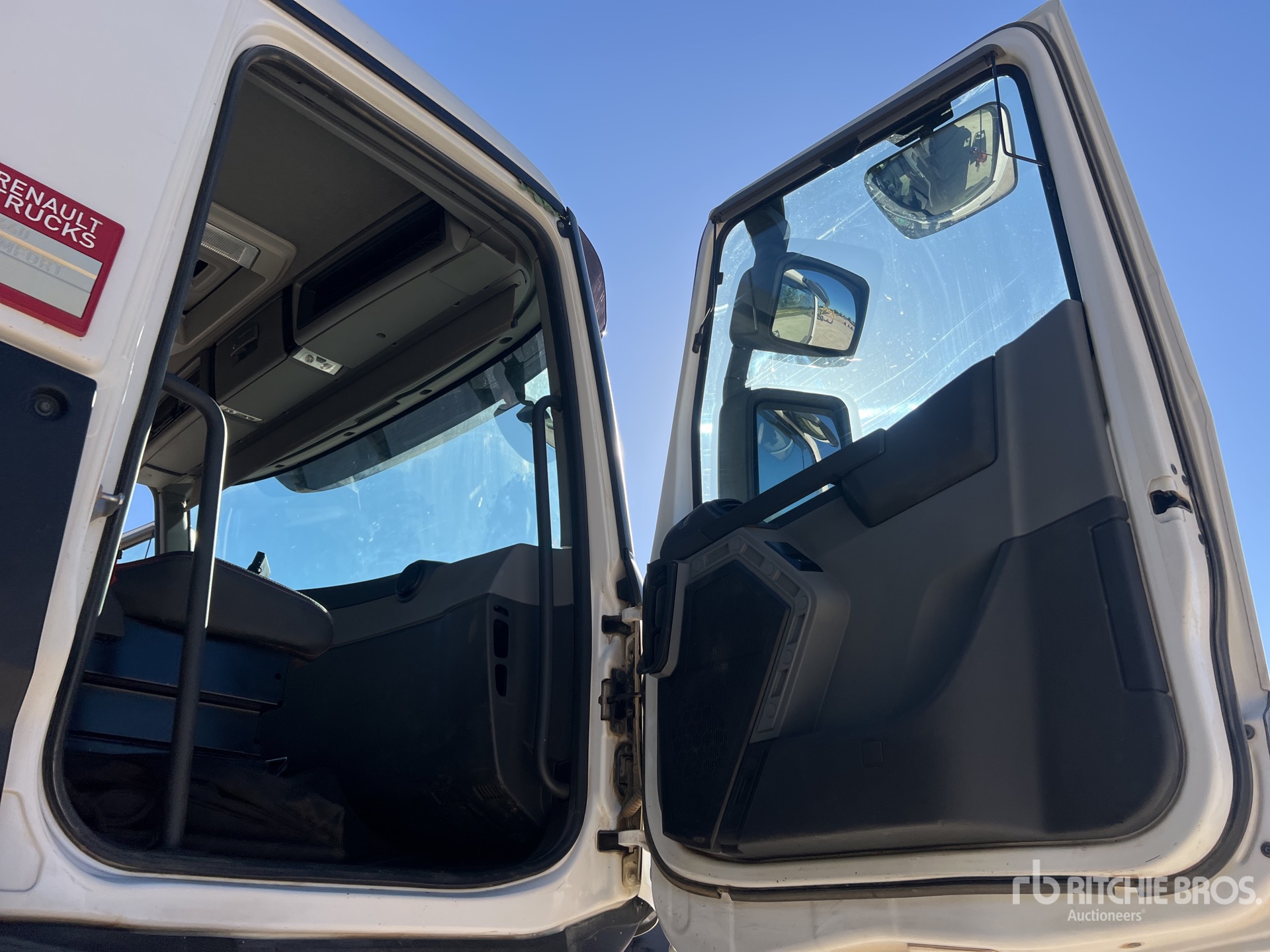 2019 Renault C440