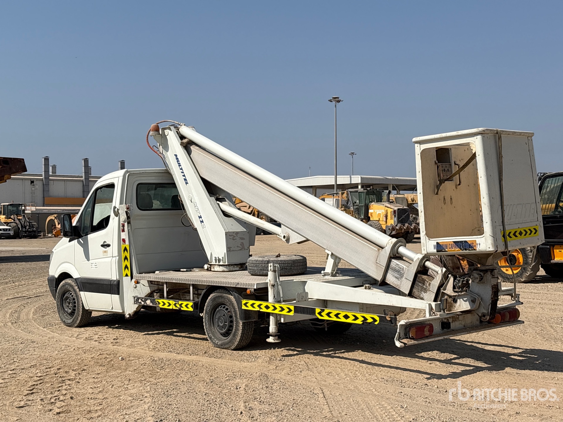 Mercedes-Benz BC600LC6