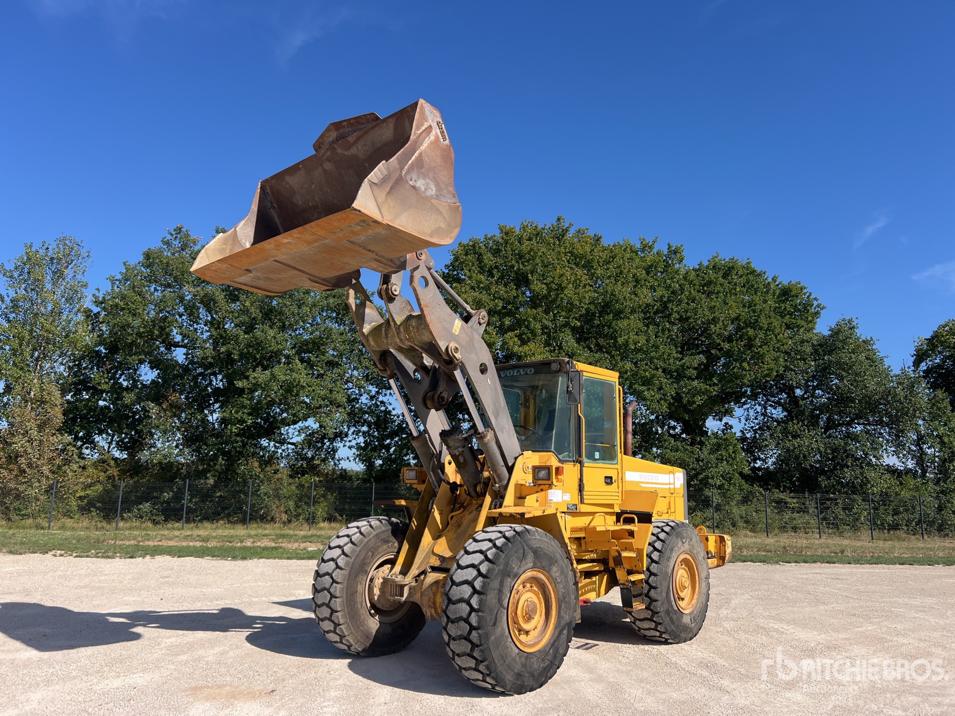 1997 Volvo L90C