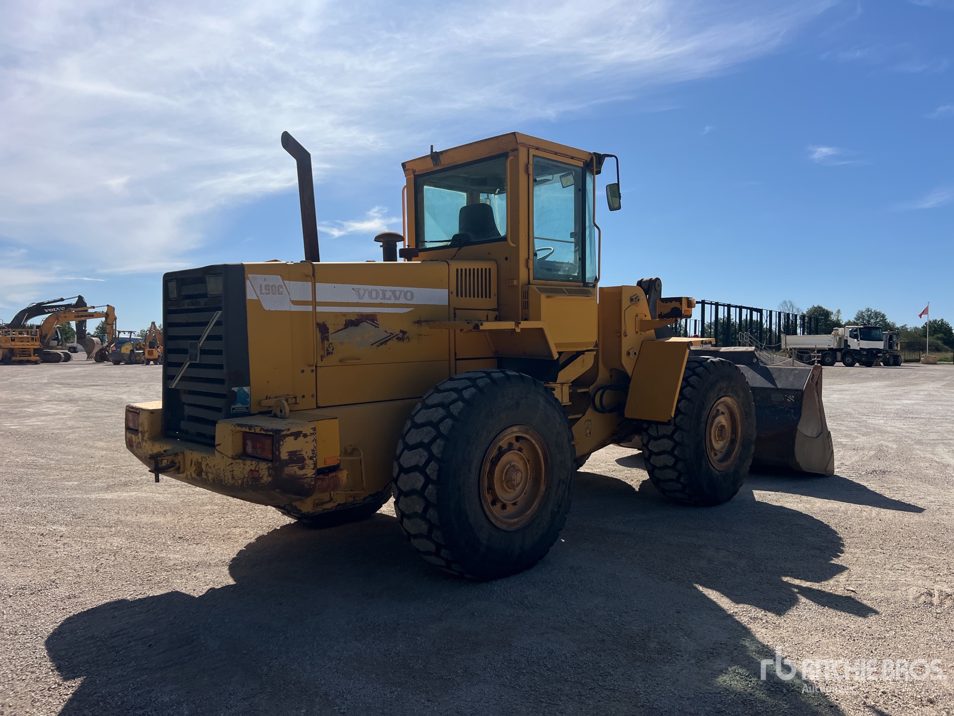1997 Volvo L90C