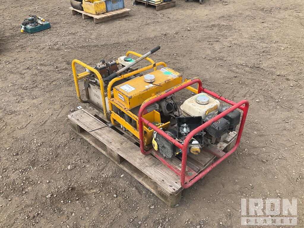 General Appearance with Foto, angolo posteriore sinistro