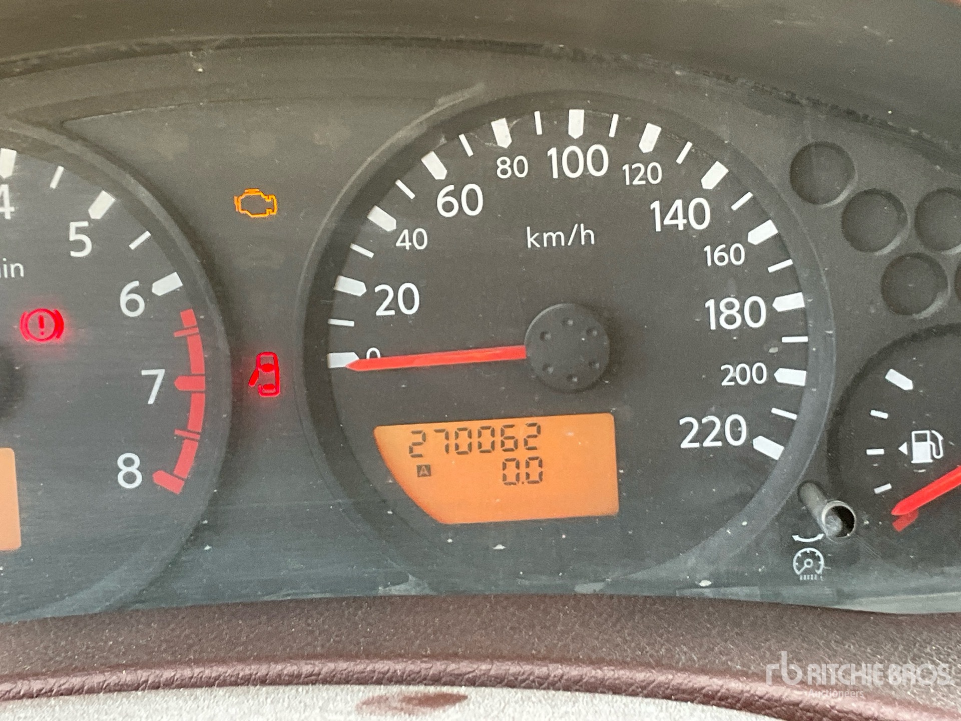 2014 Nissan NAVARA