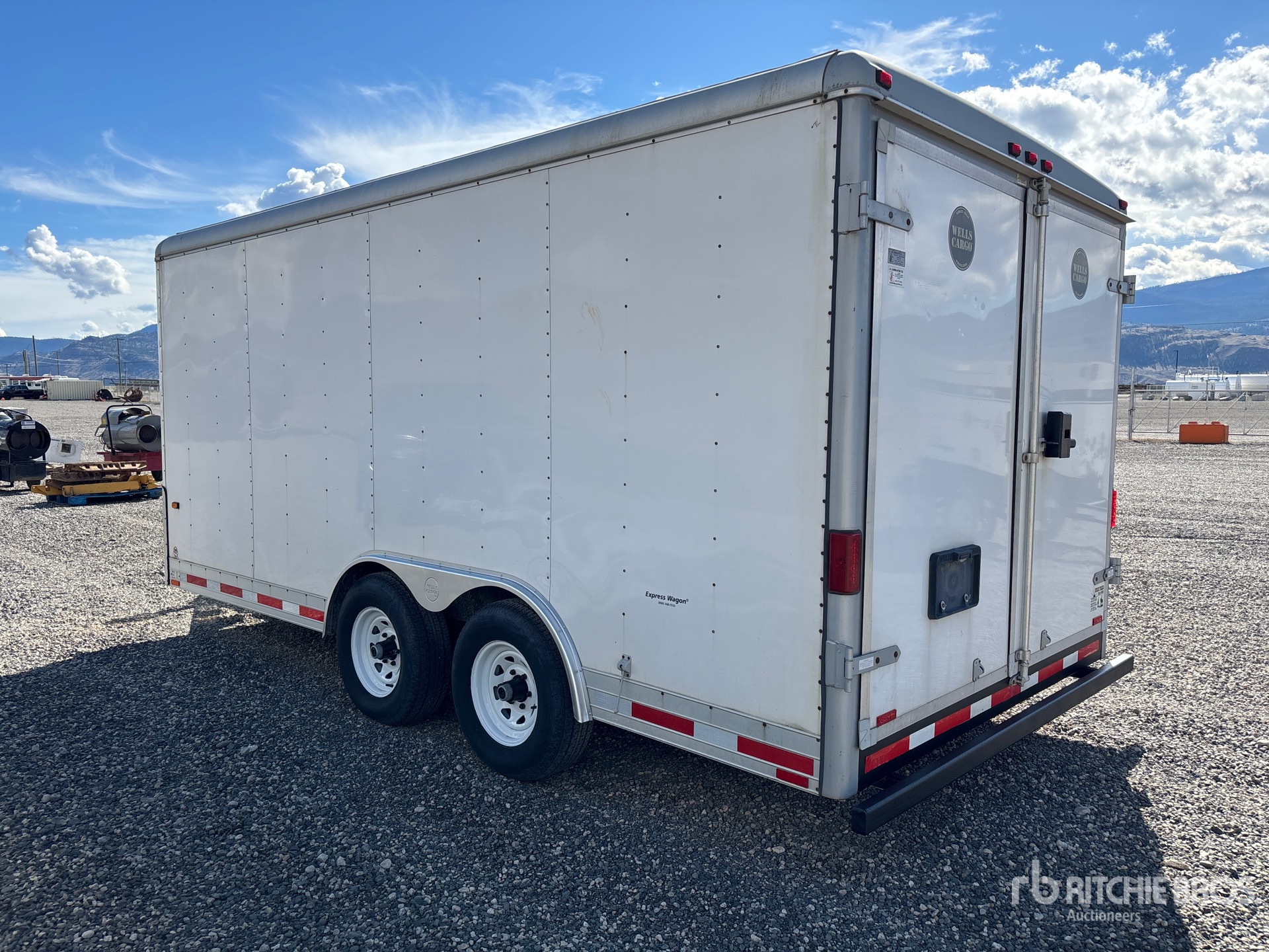 2005 Wells Cargo T/A