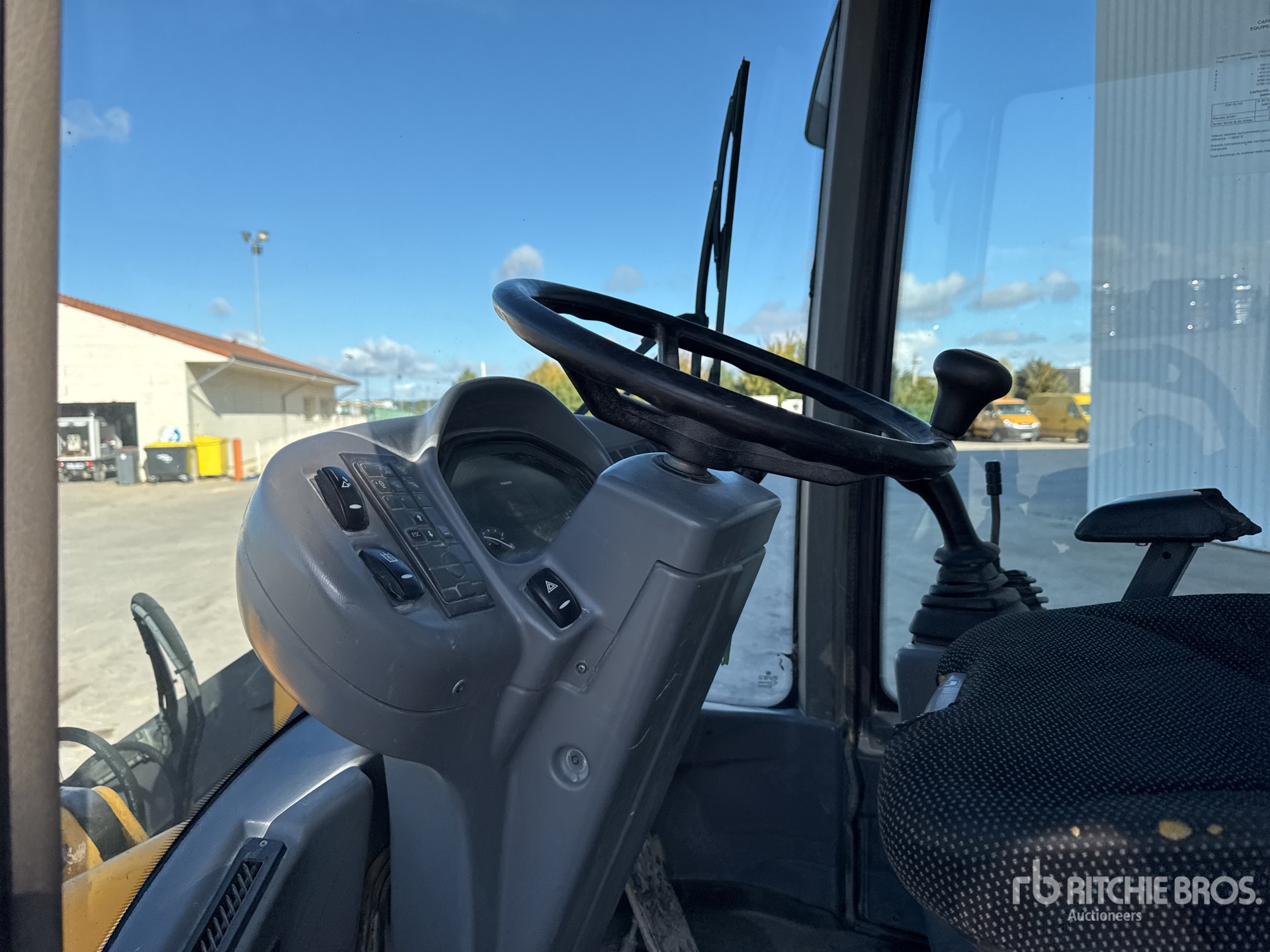 2014 Volvo L30G