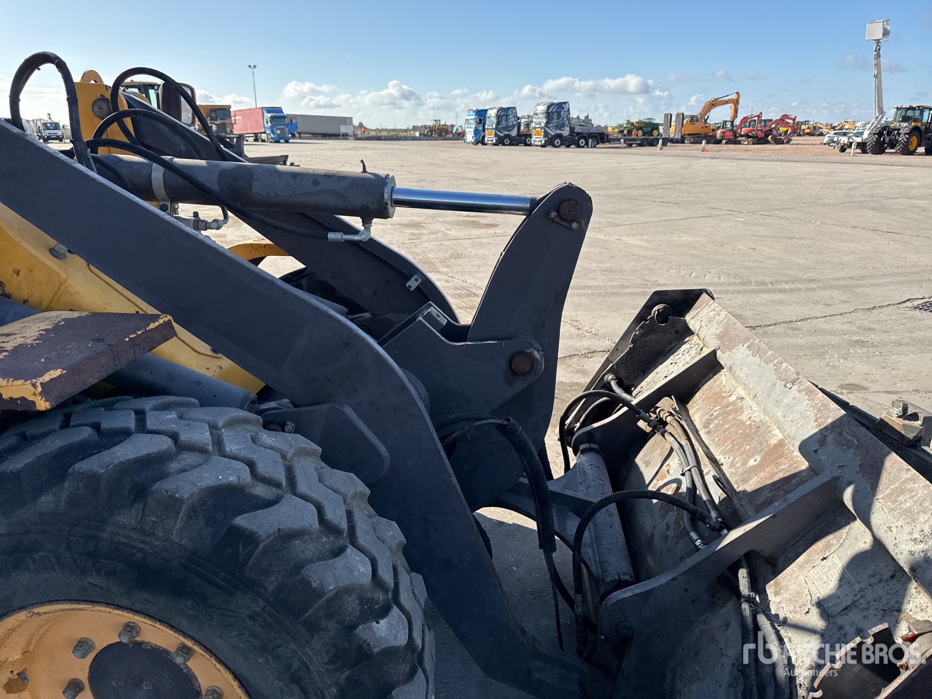 2014 Volvo L30G