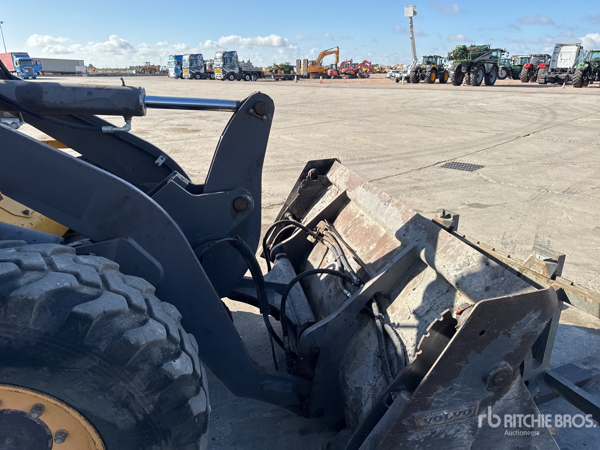 2014 Volvo L30G