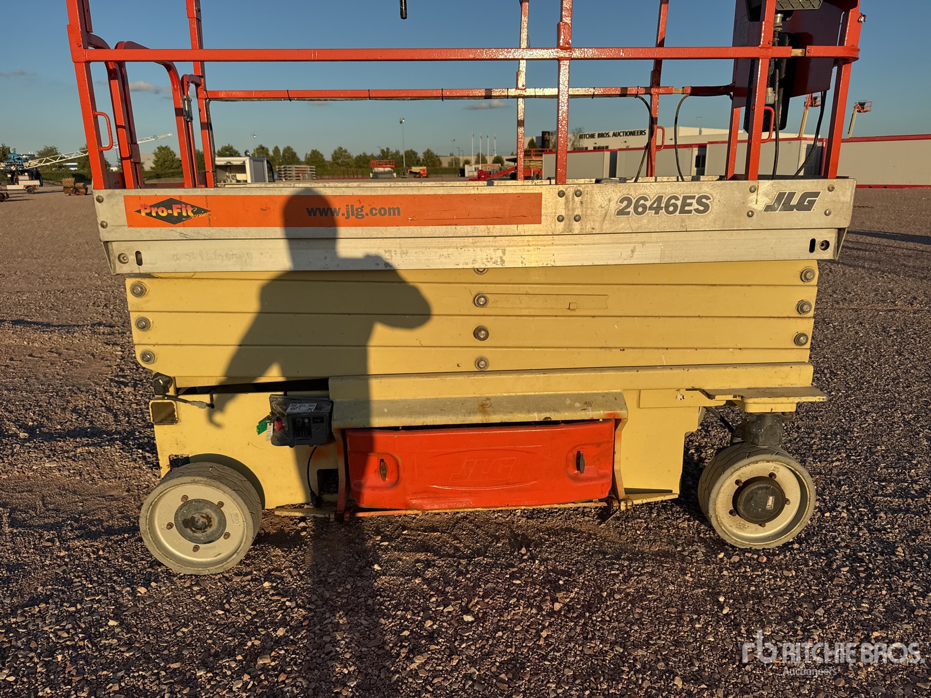 2007 JLG 2646ES