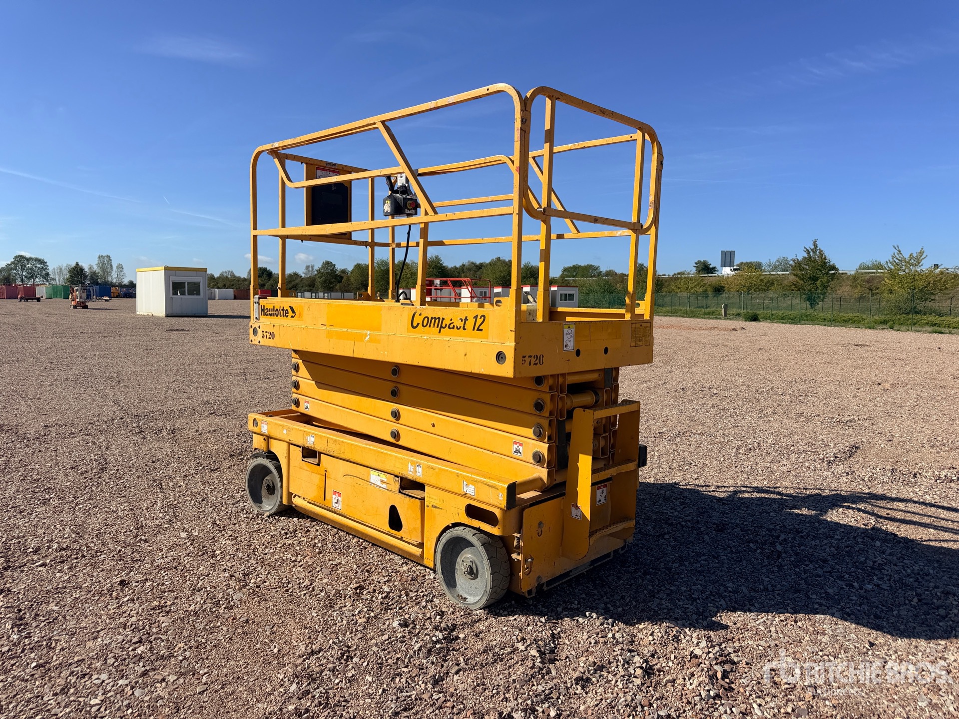 2008 Haulotte COMPACT12