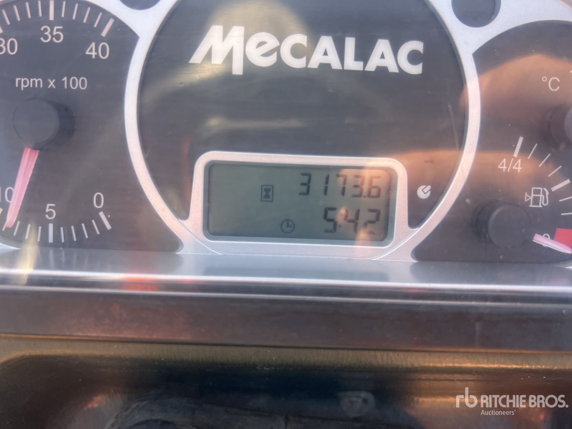 2014 Mecalac AX850