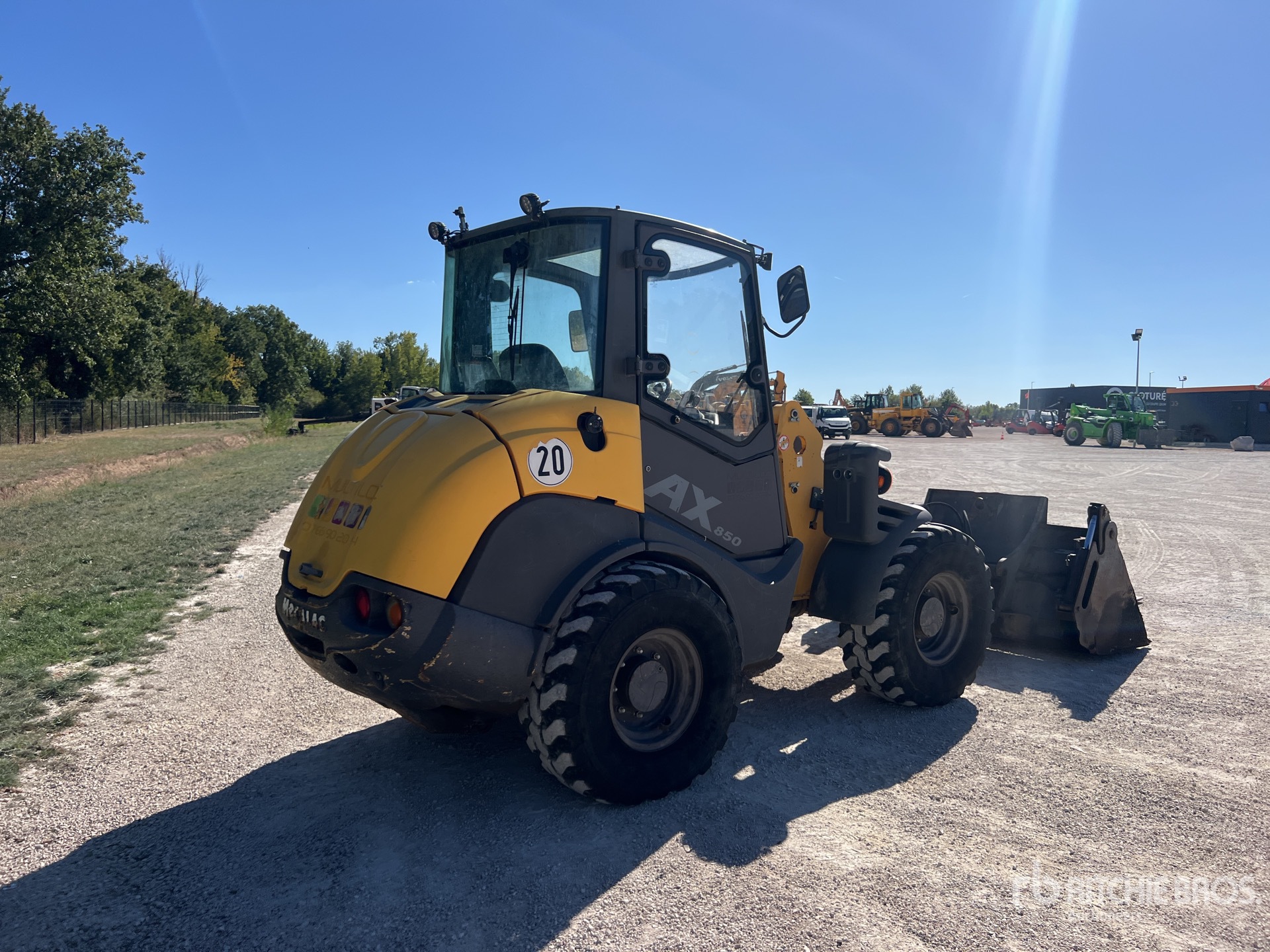 2014 Mecalac AX850