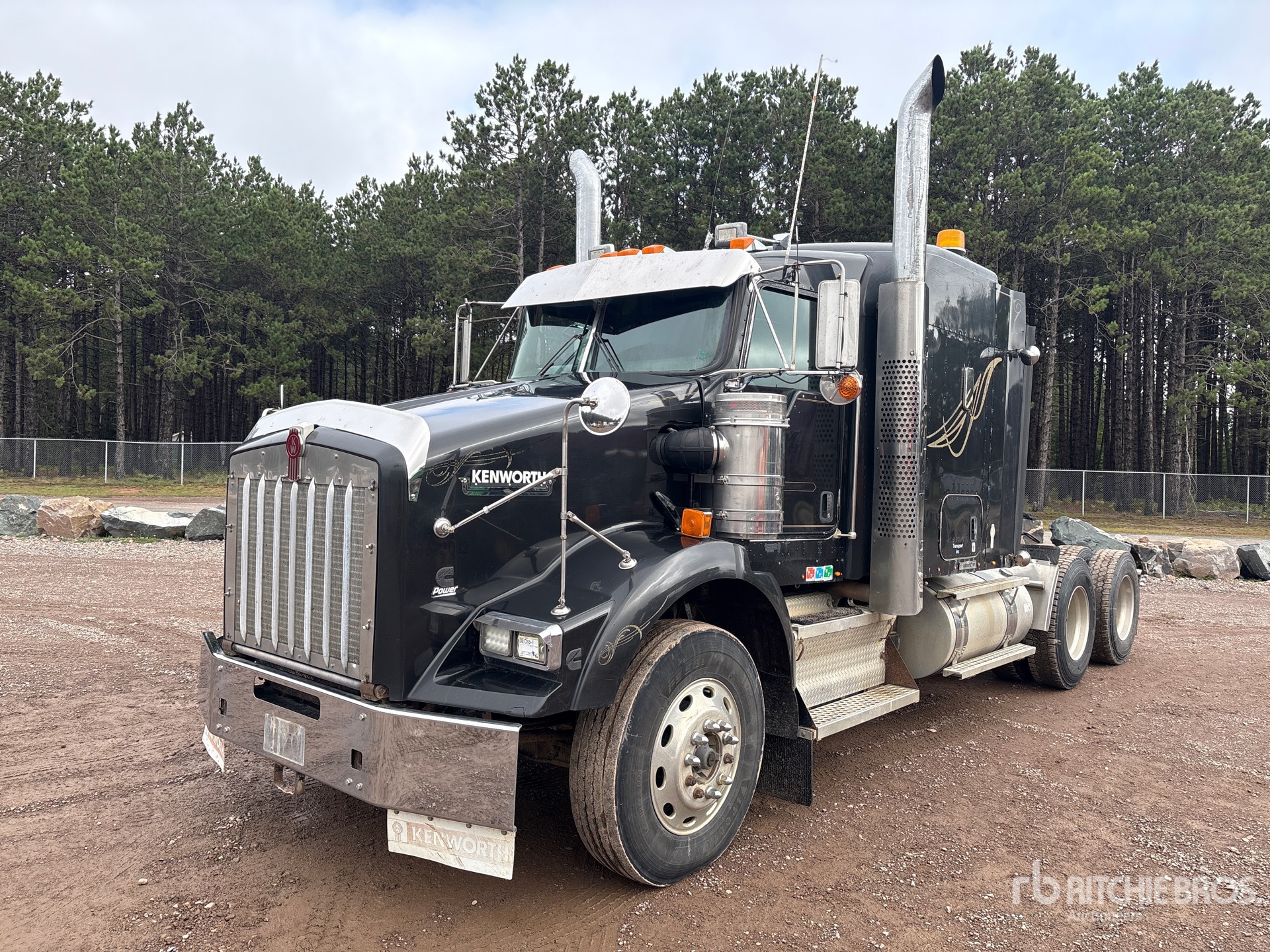 Photo of 2012 Kenworth T800