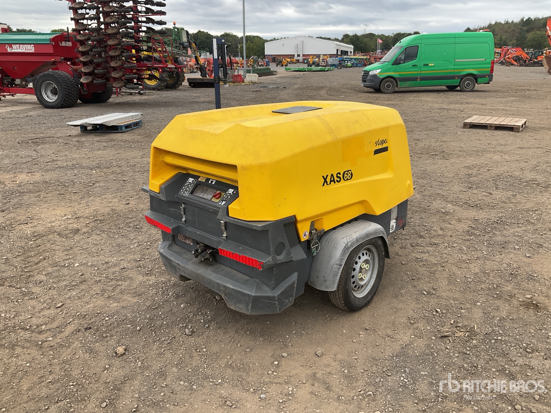2016 Atlas Copco XAS68