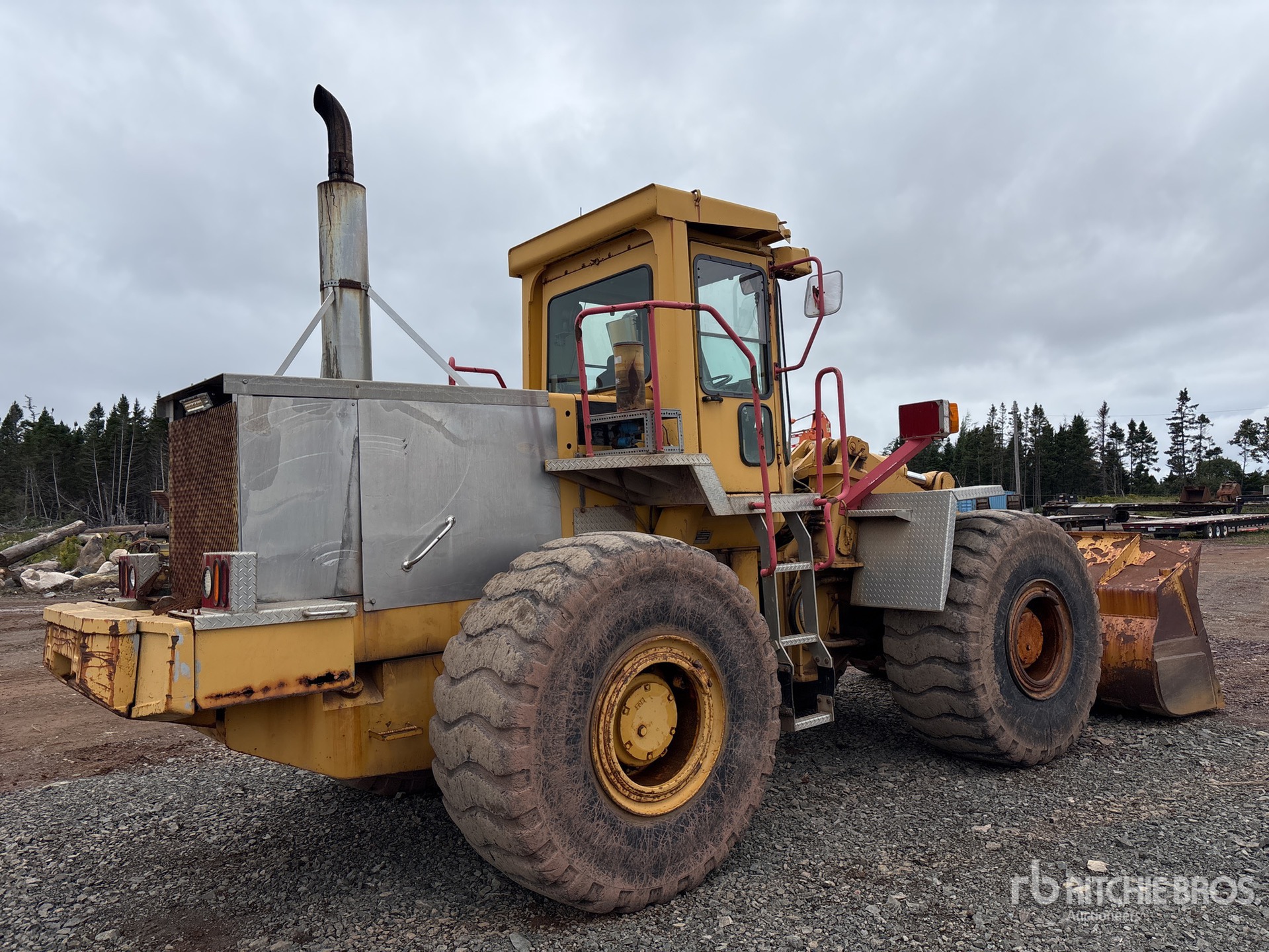 Komatsu WA420-1