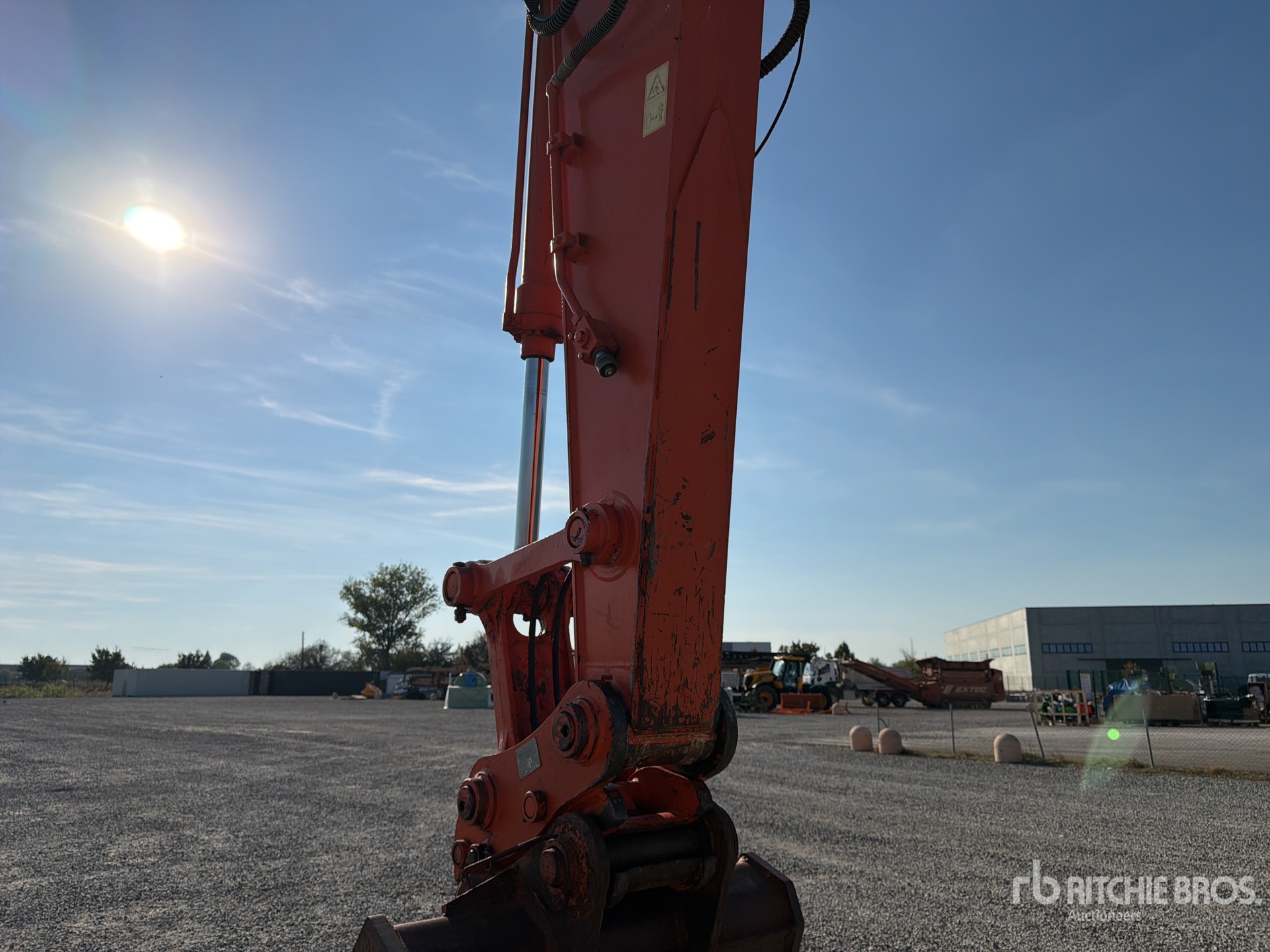 2006 Hitachi ZAXIS ZX180LCN