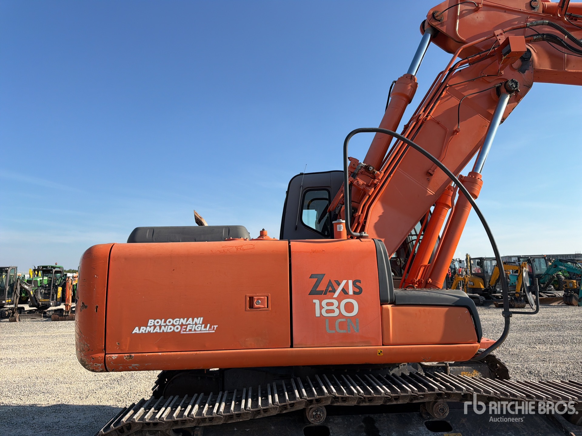 2006 Hitachi ZAXIS ZX180LCN
