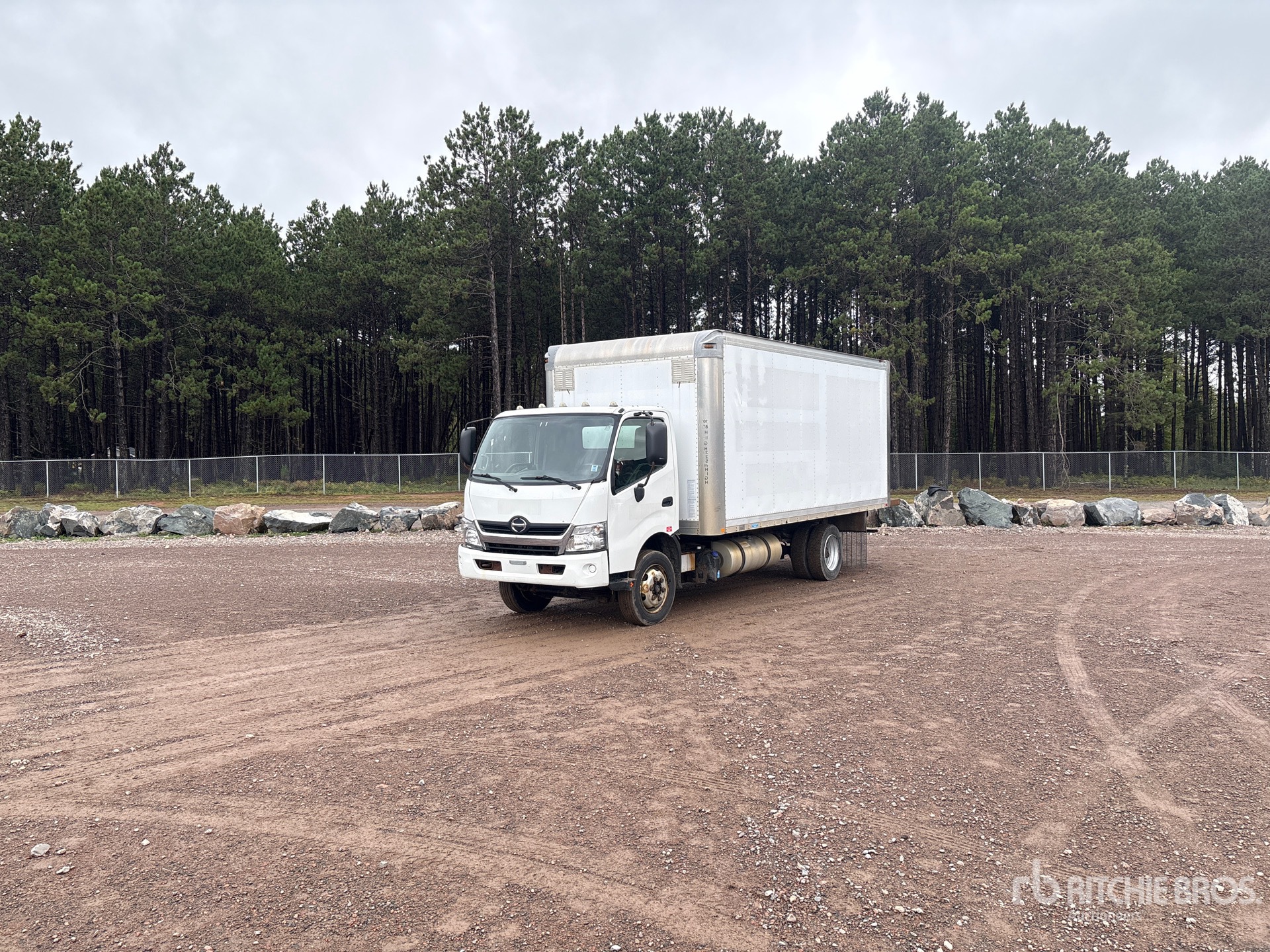 2018 Hino 195