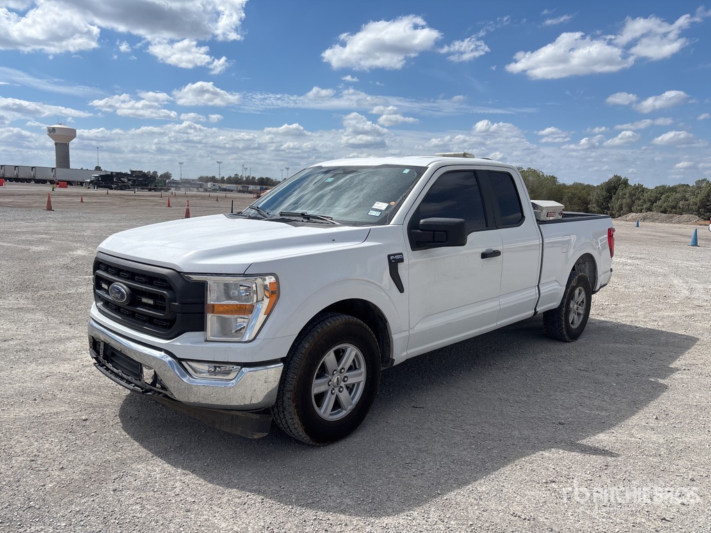 General Appearance with Featured Photo