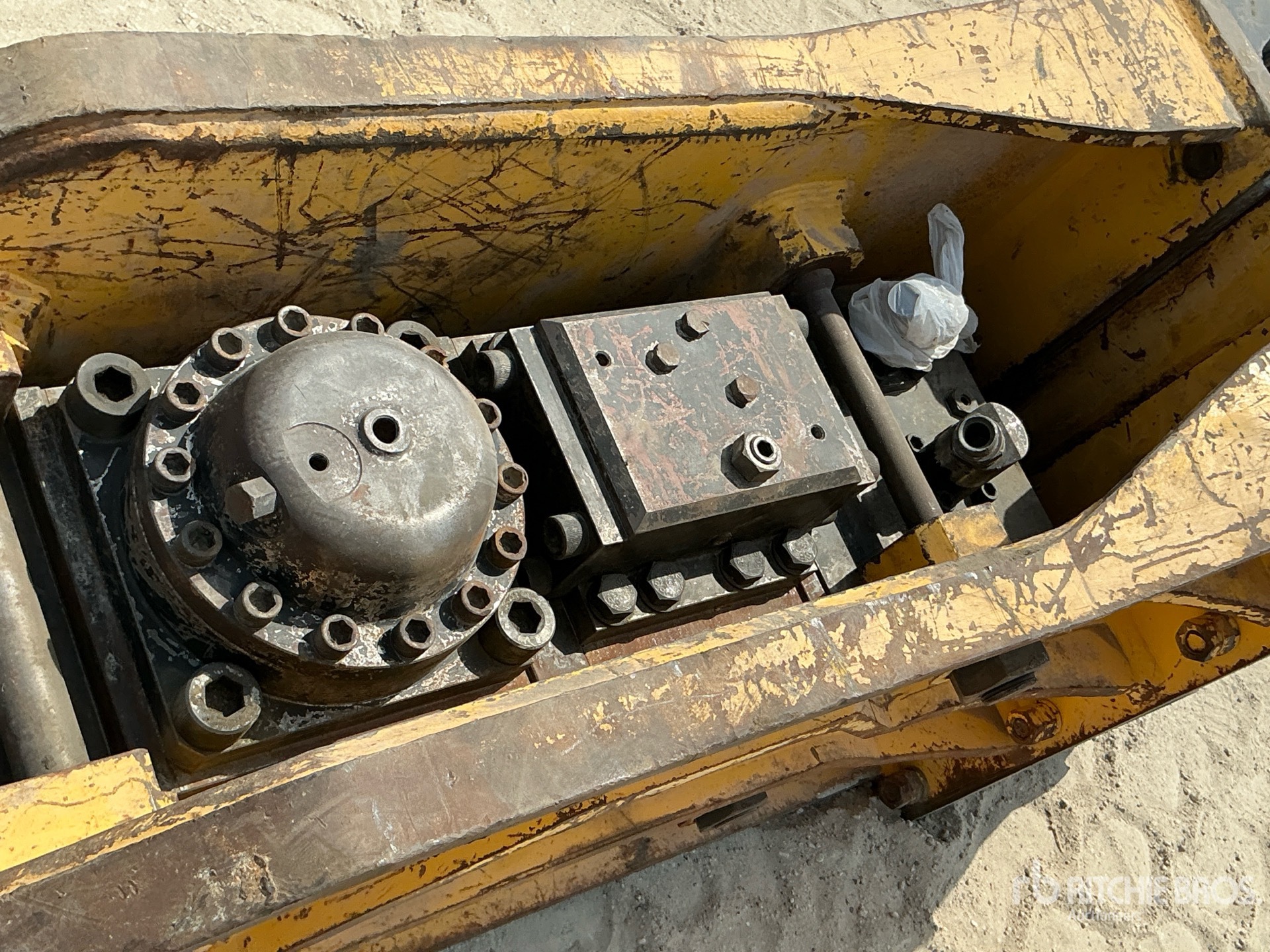 Soosan - FITS 20 -25 TON EXCAVATORS