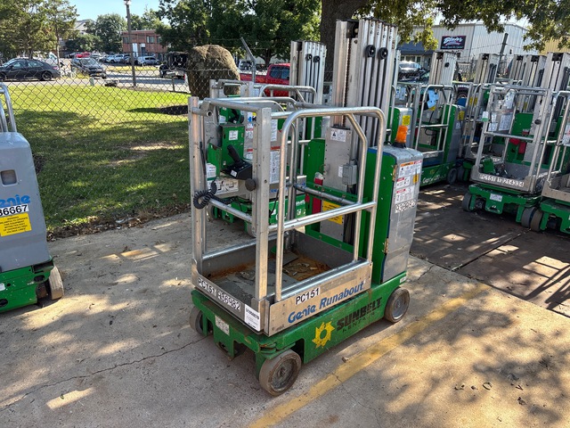 2016 Genie GR20 Vertical Mast Lift