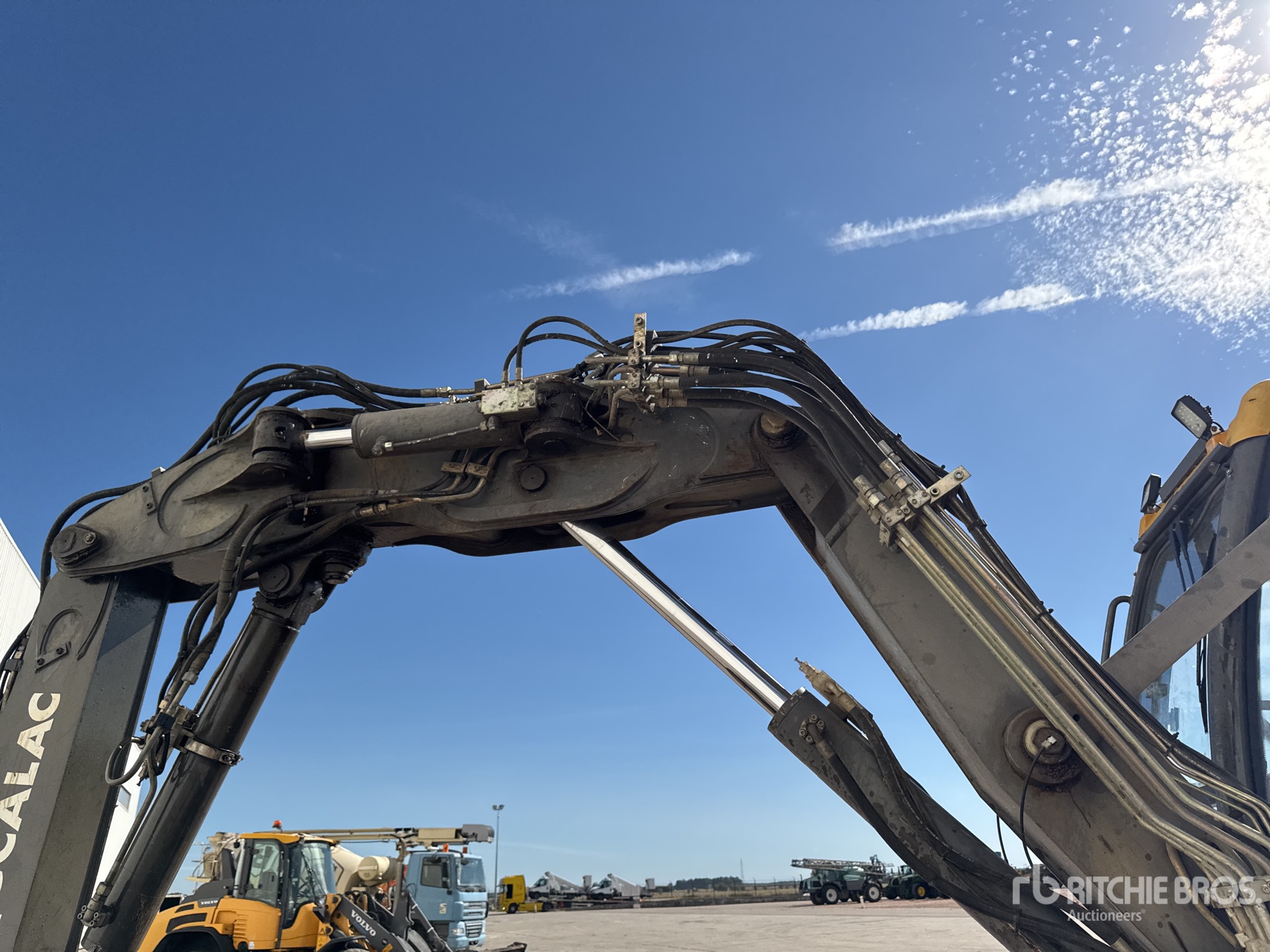 2005 Mecalac 12MXT