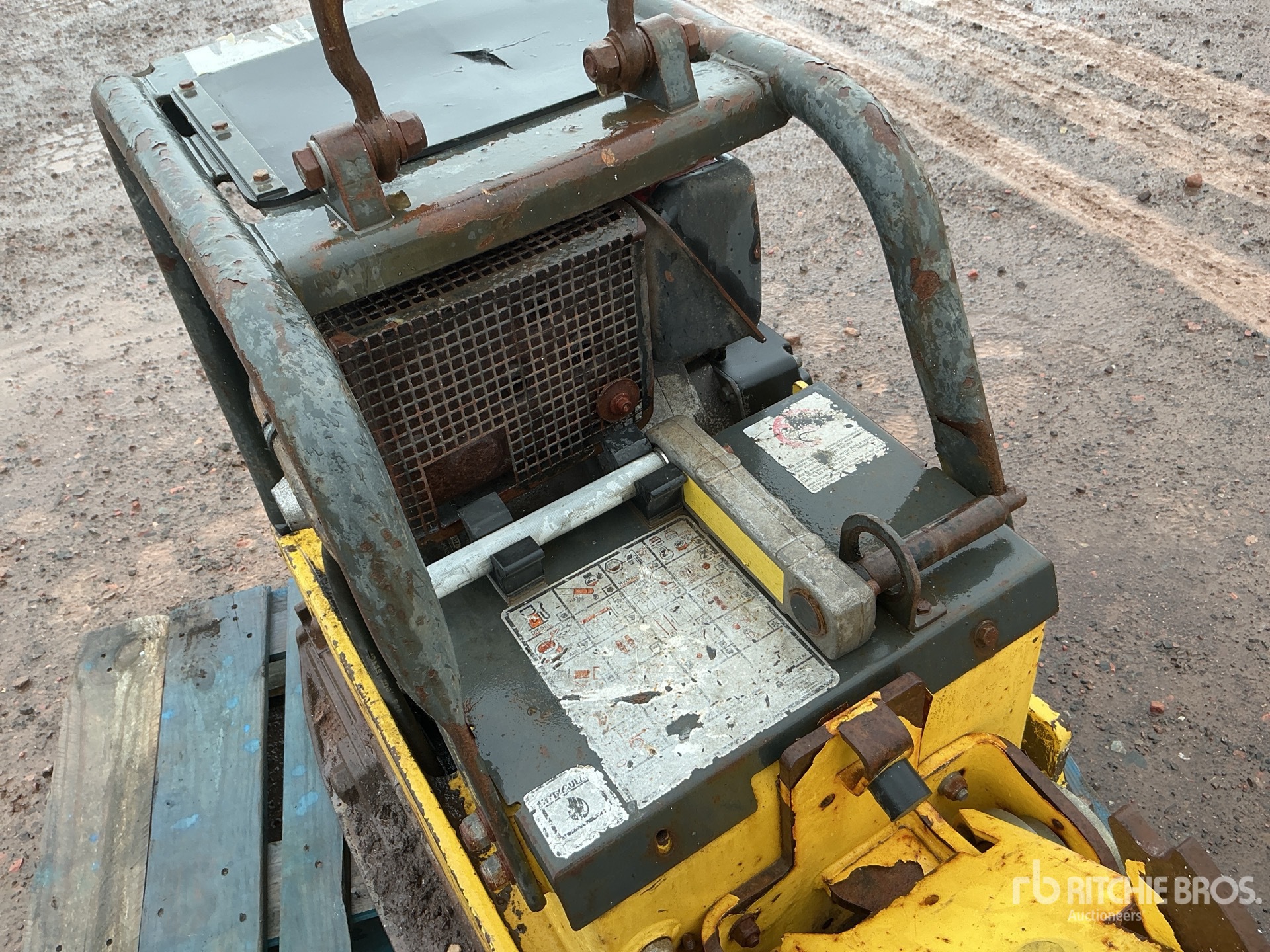 2001 Bomag BPR65/52D-3