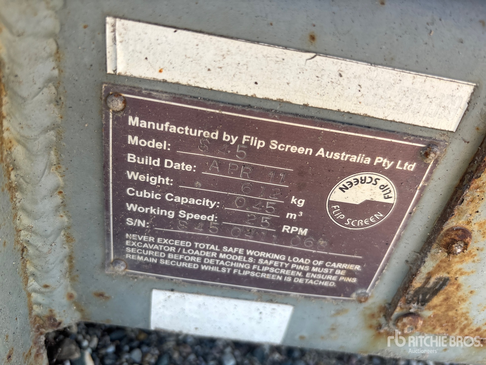 2011 Flip Screen S45