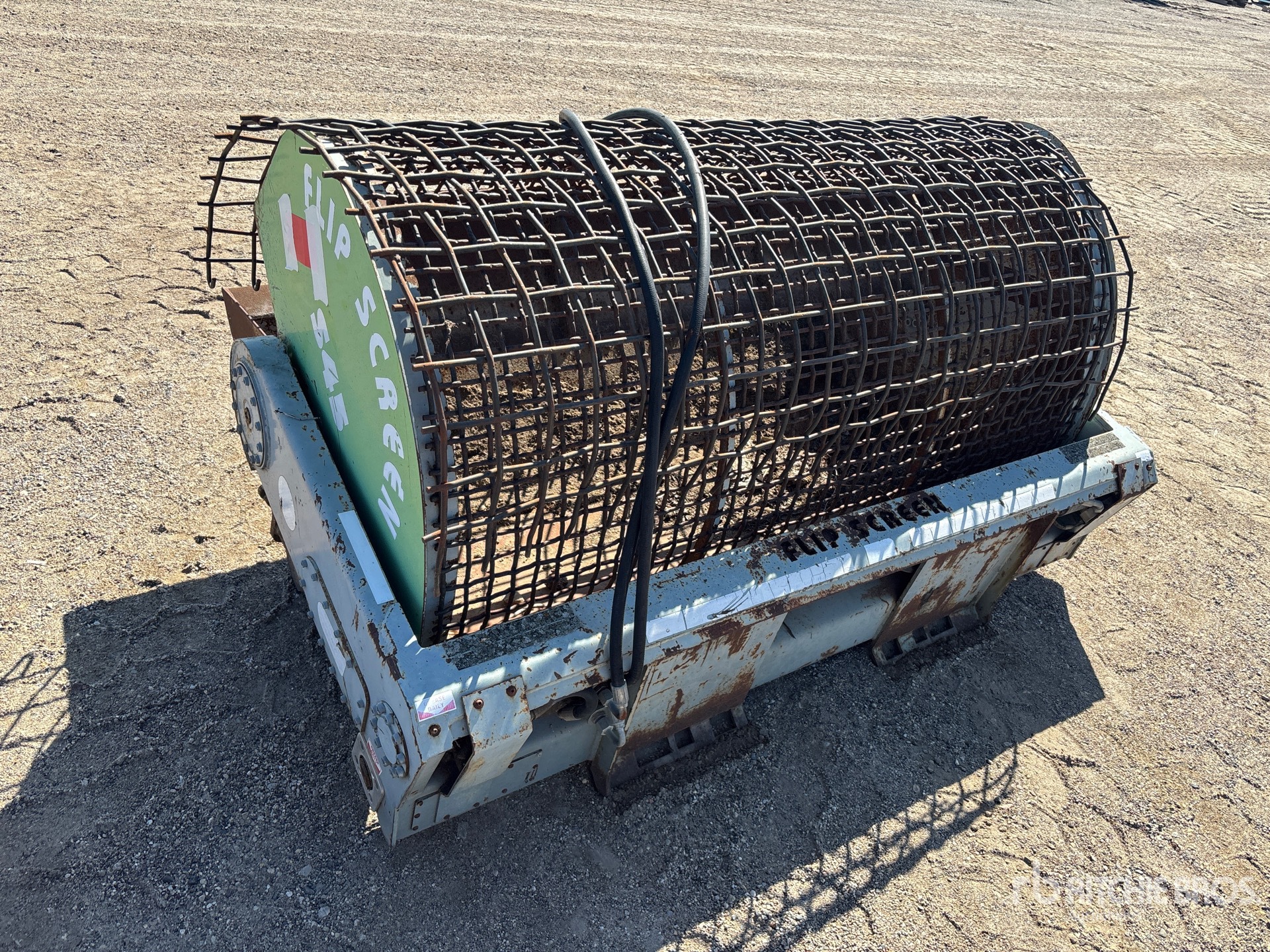 2011 Flip Screen S45