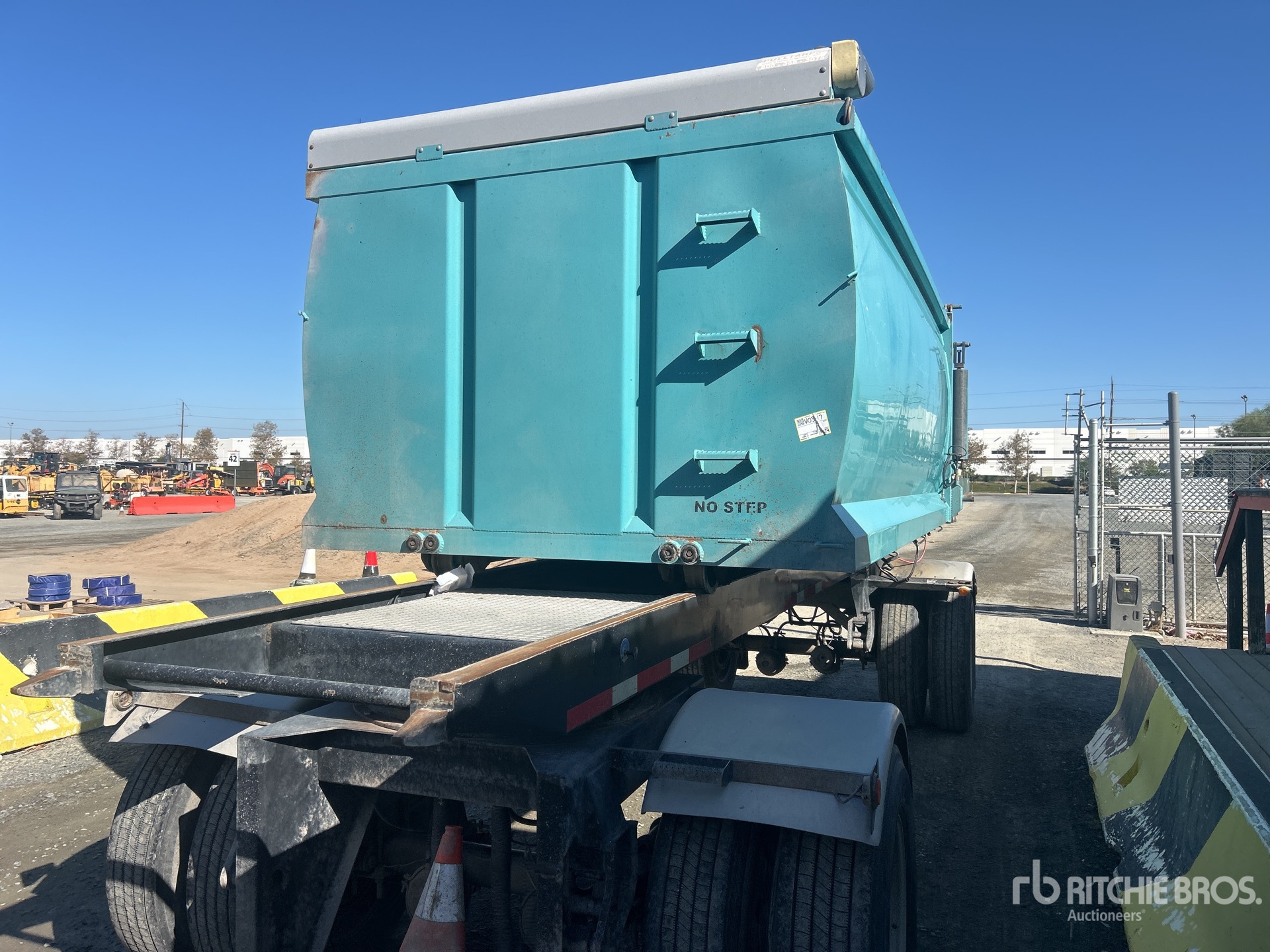 2006 Superior 21 ft T/A