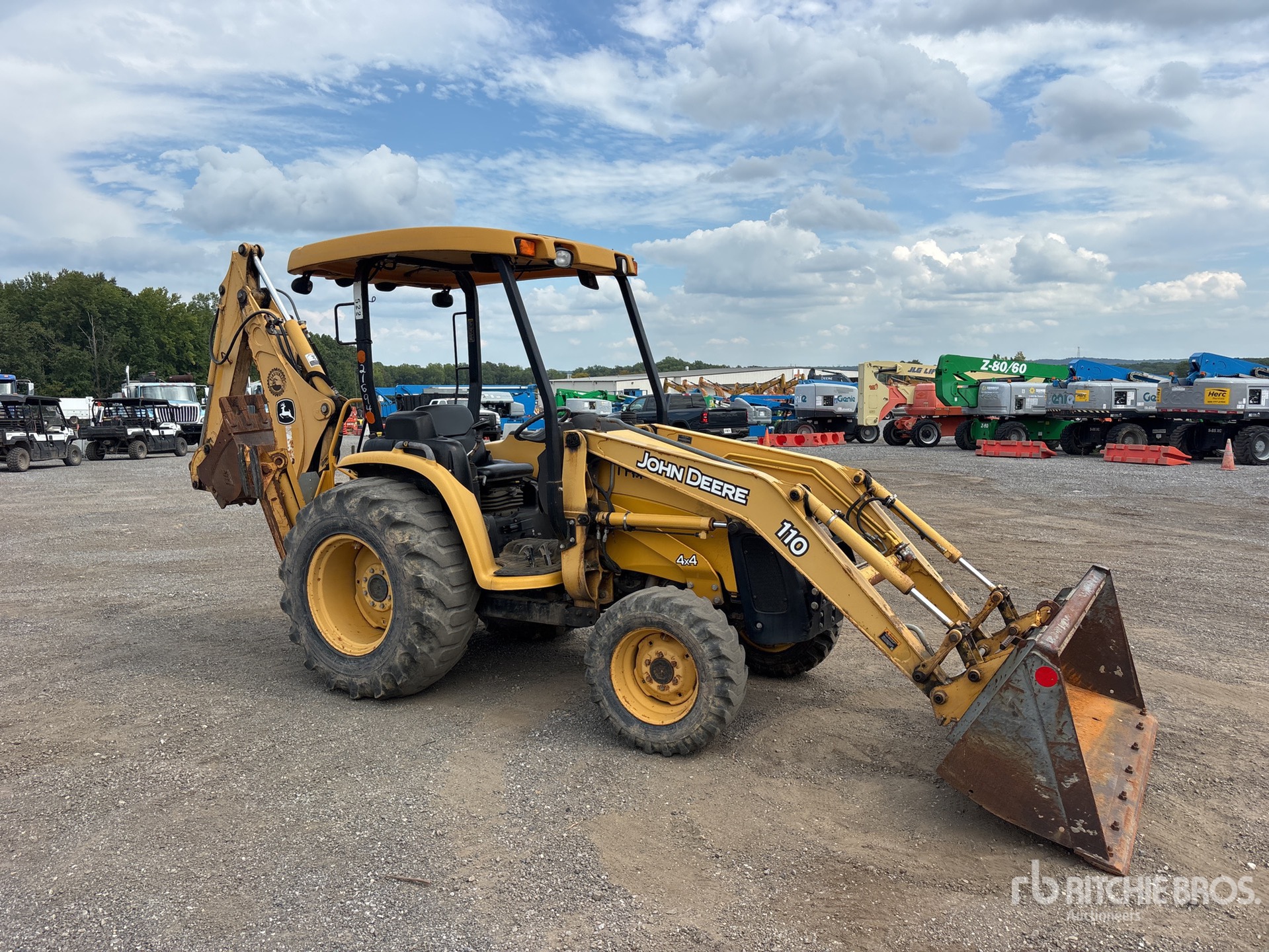 2011 John Deere 110 TLB