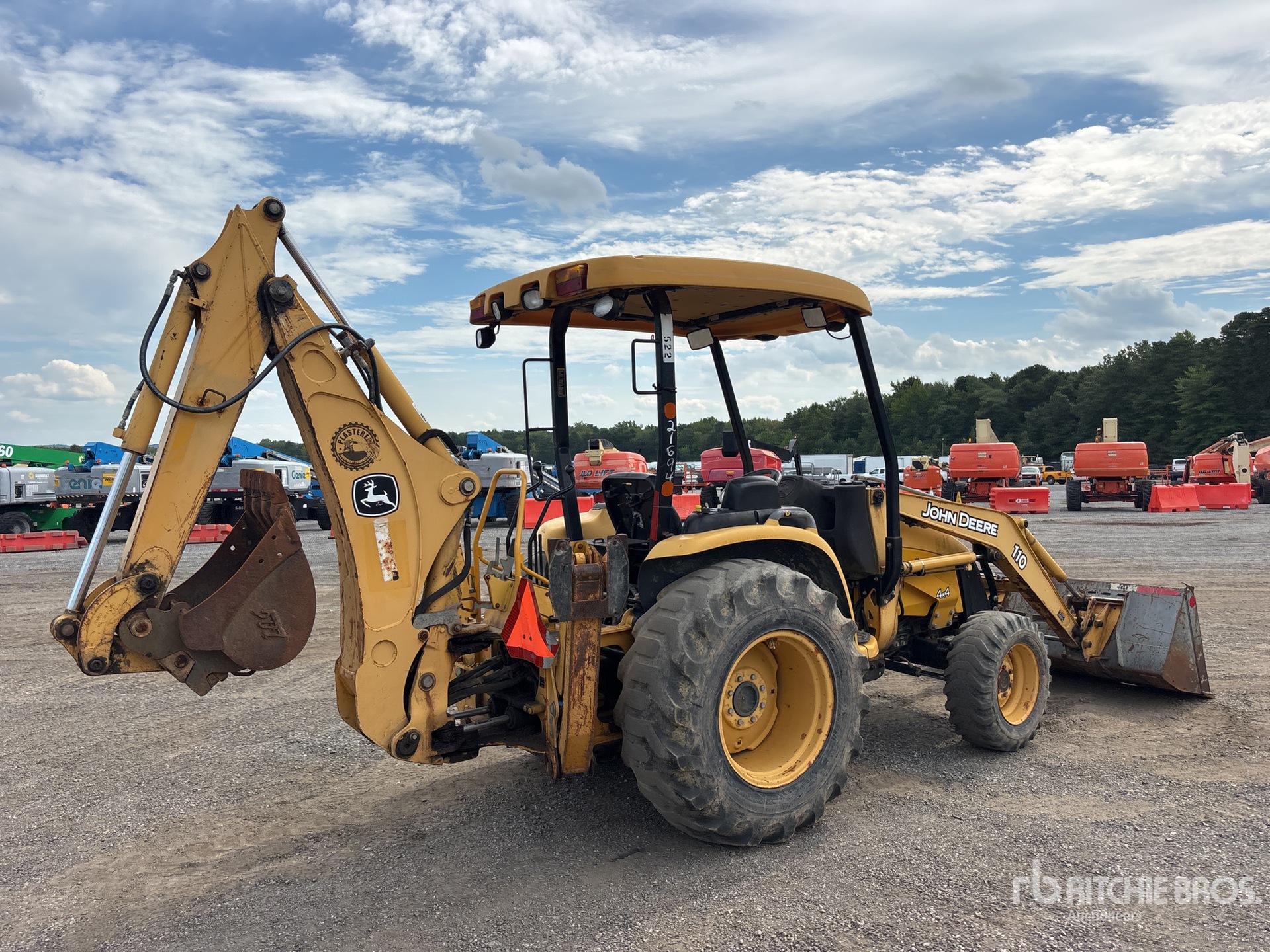 2011 John Deere 110 TLB