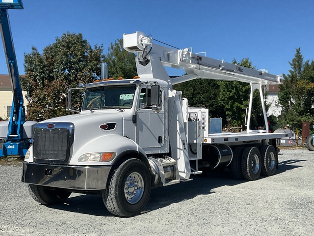 Altec AC18-70 18 ton Straight Boom on 2007 Peterbilt PB340 6x4 Boom Truck Altec AC18-70 18 ton Straight Boom on 2007 Peterbilt PB340 6x4 Boom Truck
