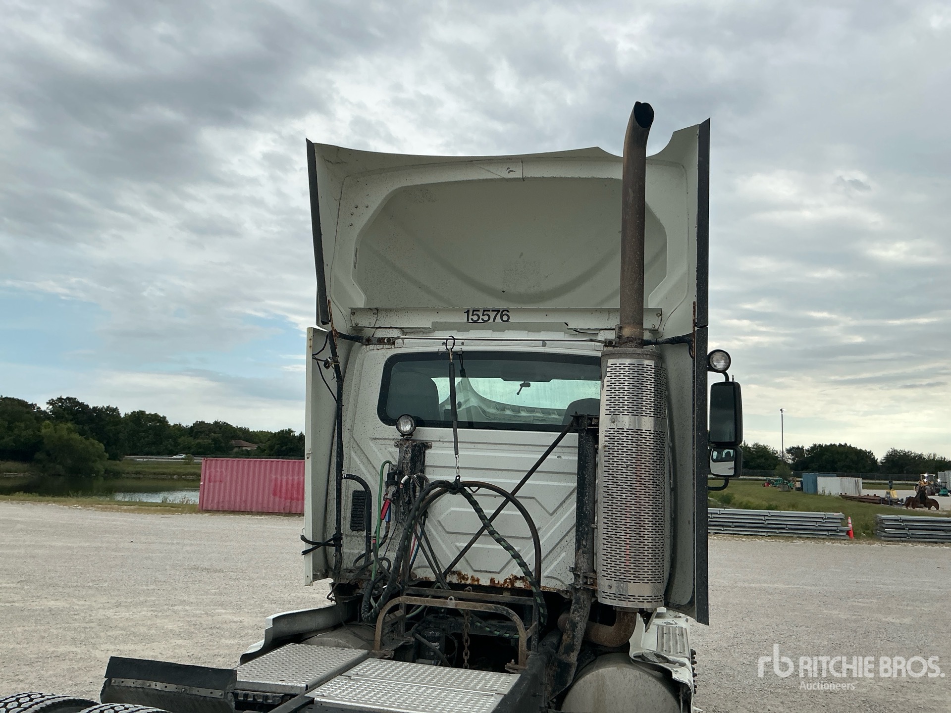 2015 International 8600