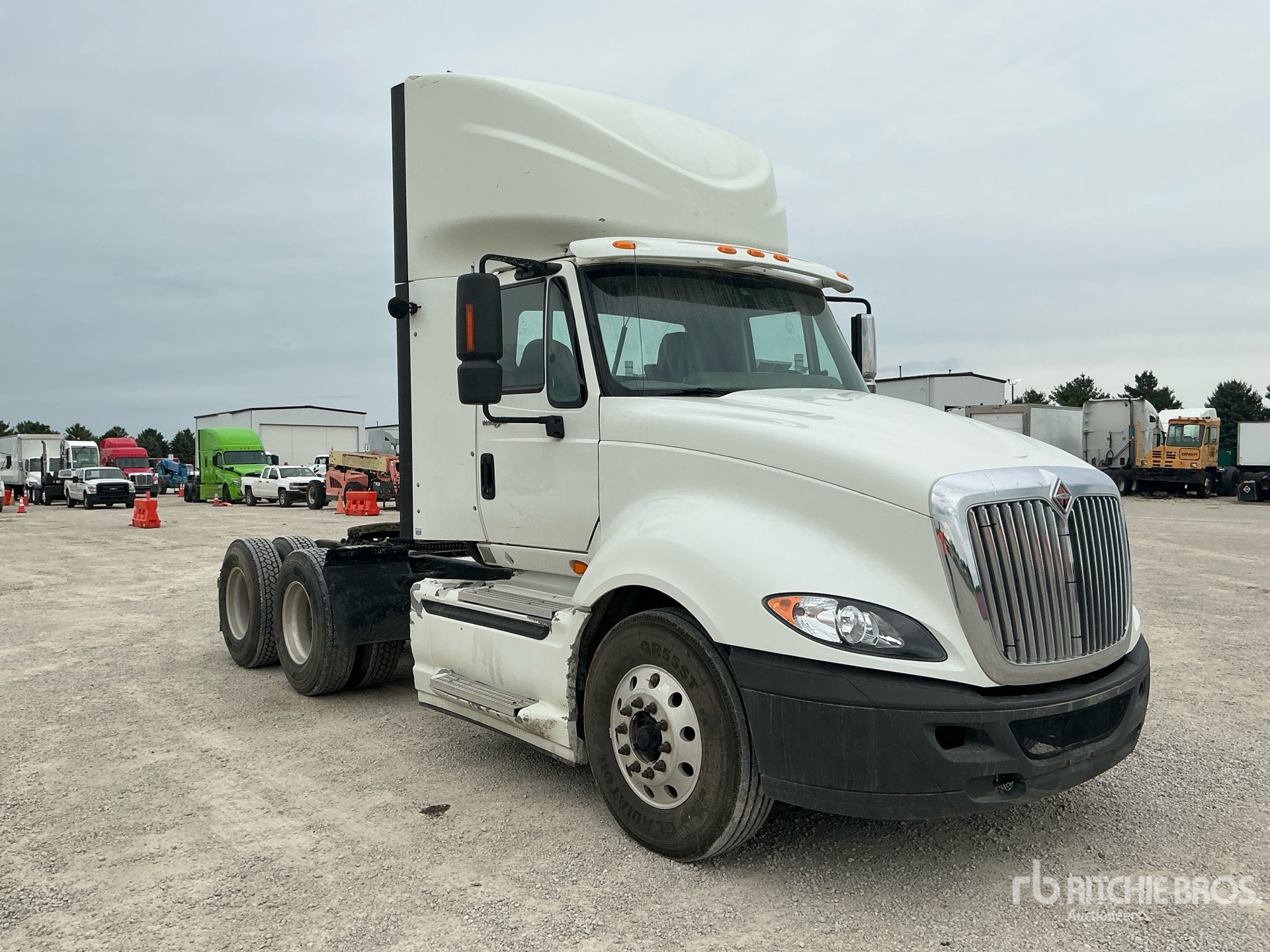 2015 International 8600