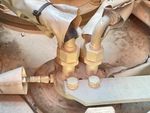 Hydraulics with Hydraulic Center Swivel