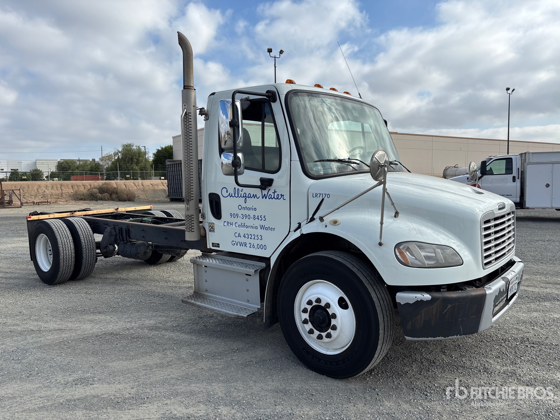 2020 Freightliner M2 106