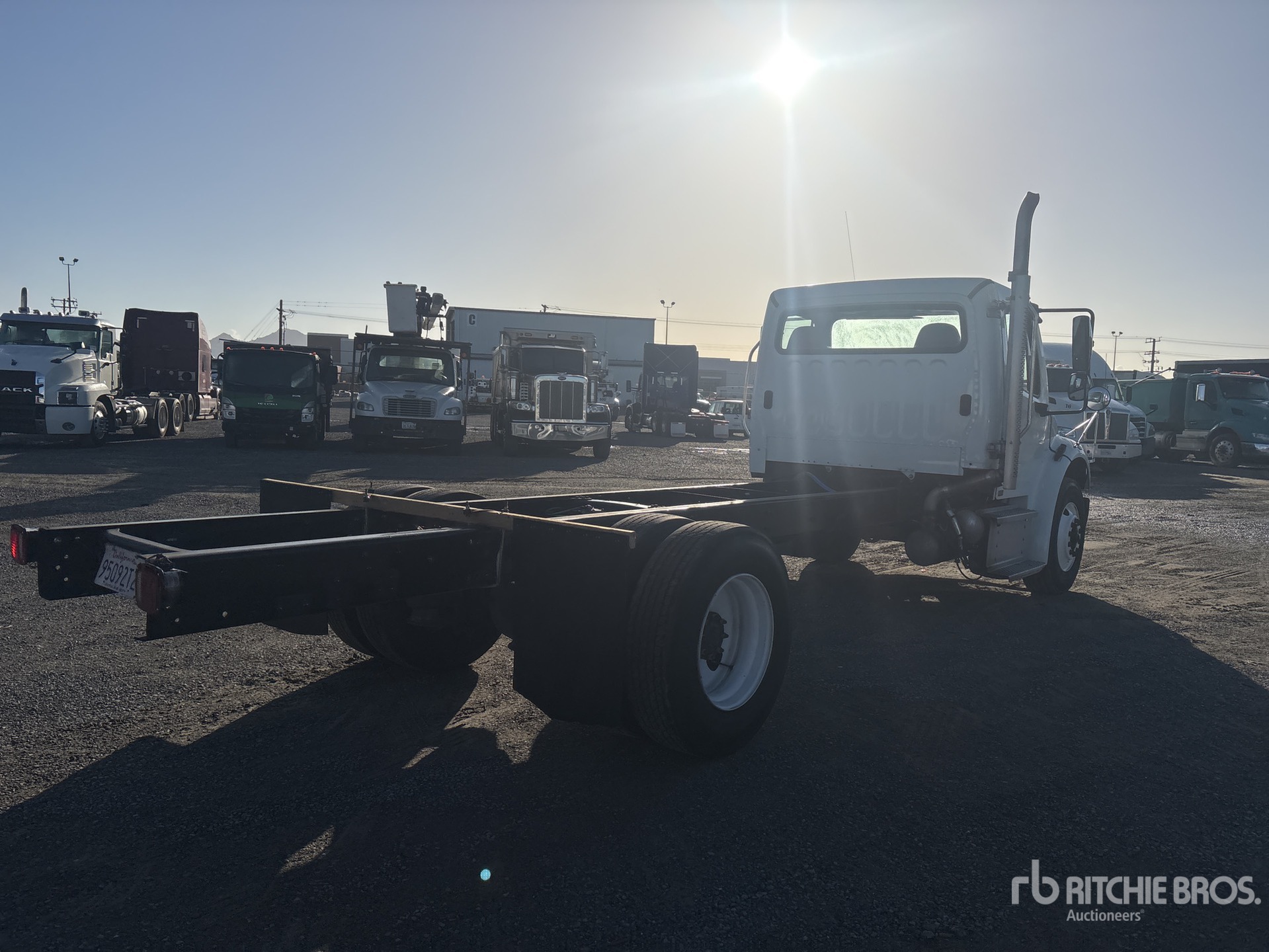 2020 Freightliner M2 106