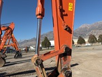 Hydraulics with Bucket Cylinder