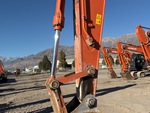 Hydraulics with Bucket Cylinder