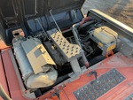 Moteur with Engine - Right Side