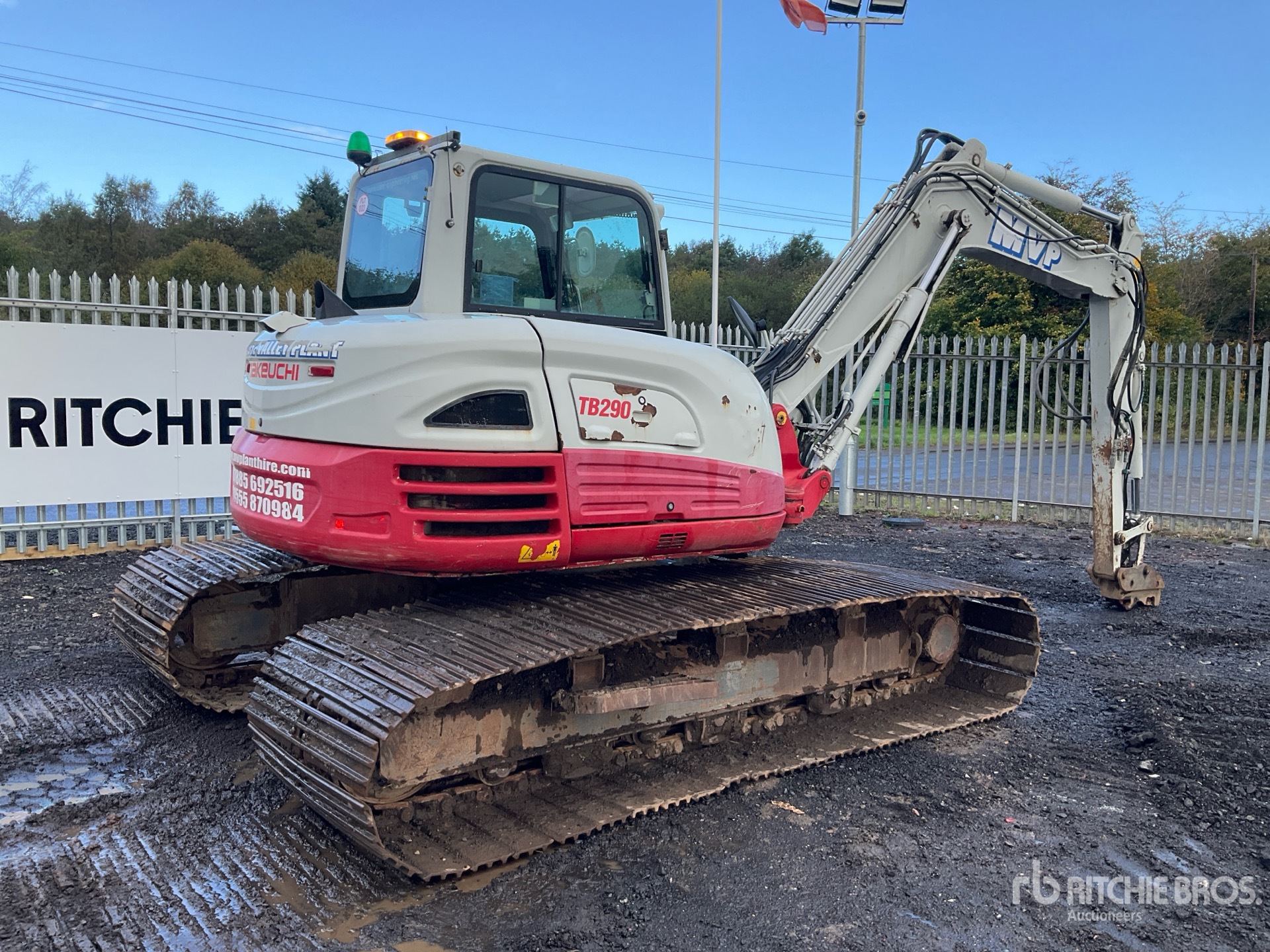 2017 Takeuchi TB290