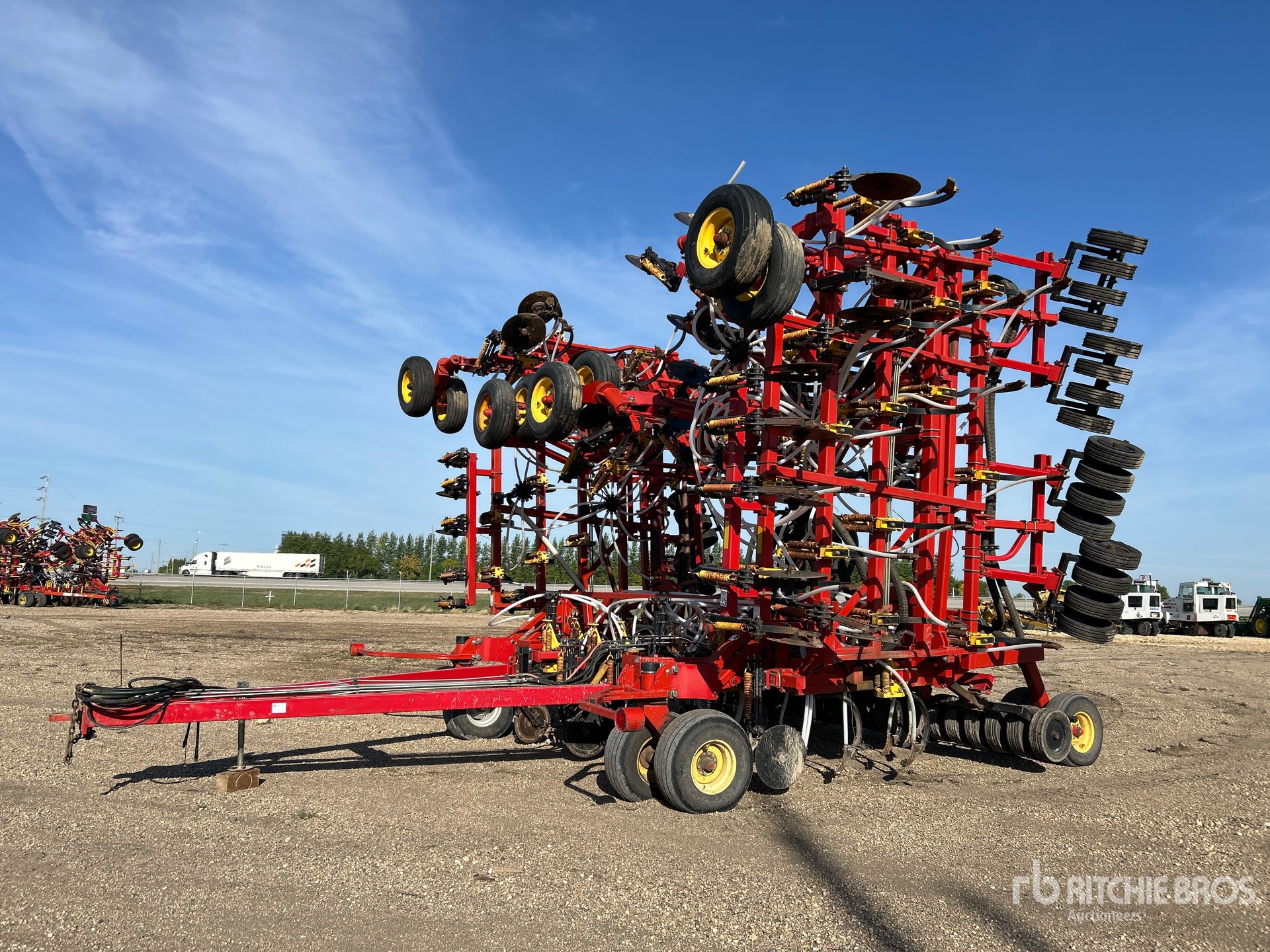 2007 Bourgault 5710