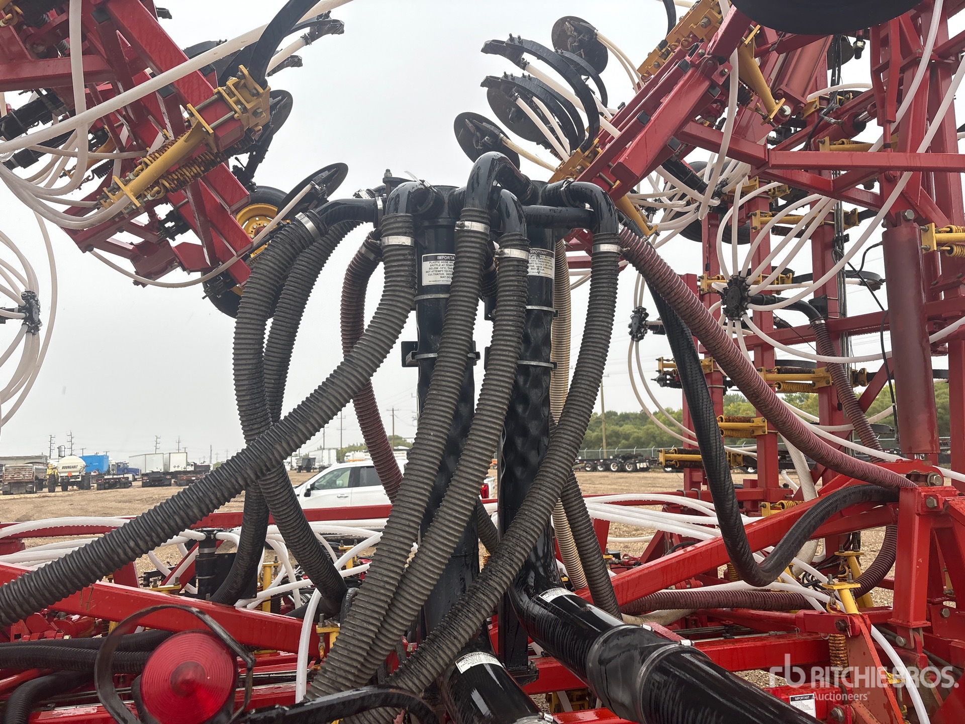 2007 Bourgault 5710