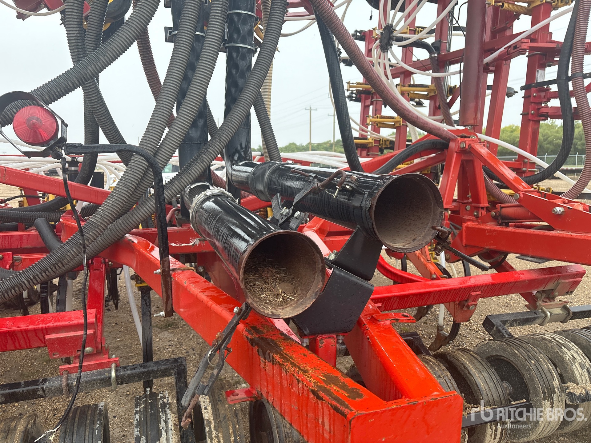 2007 Bourgault 5710