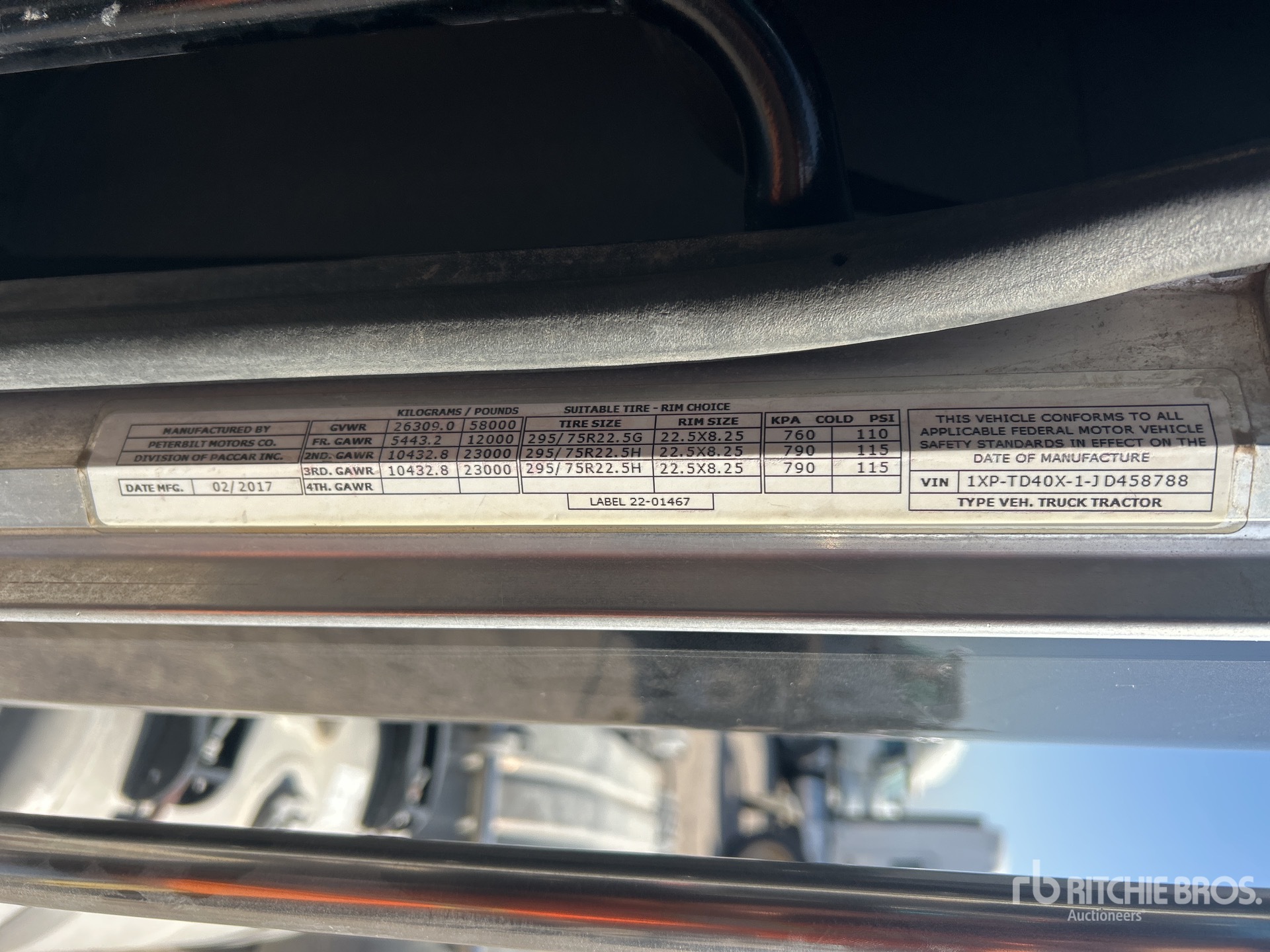 2018 Peterbilt 6X4