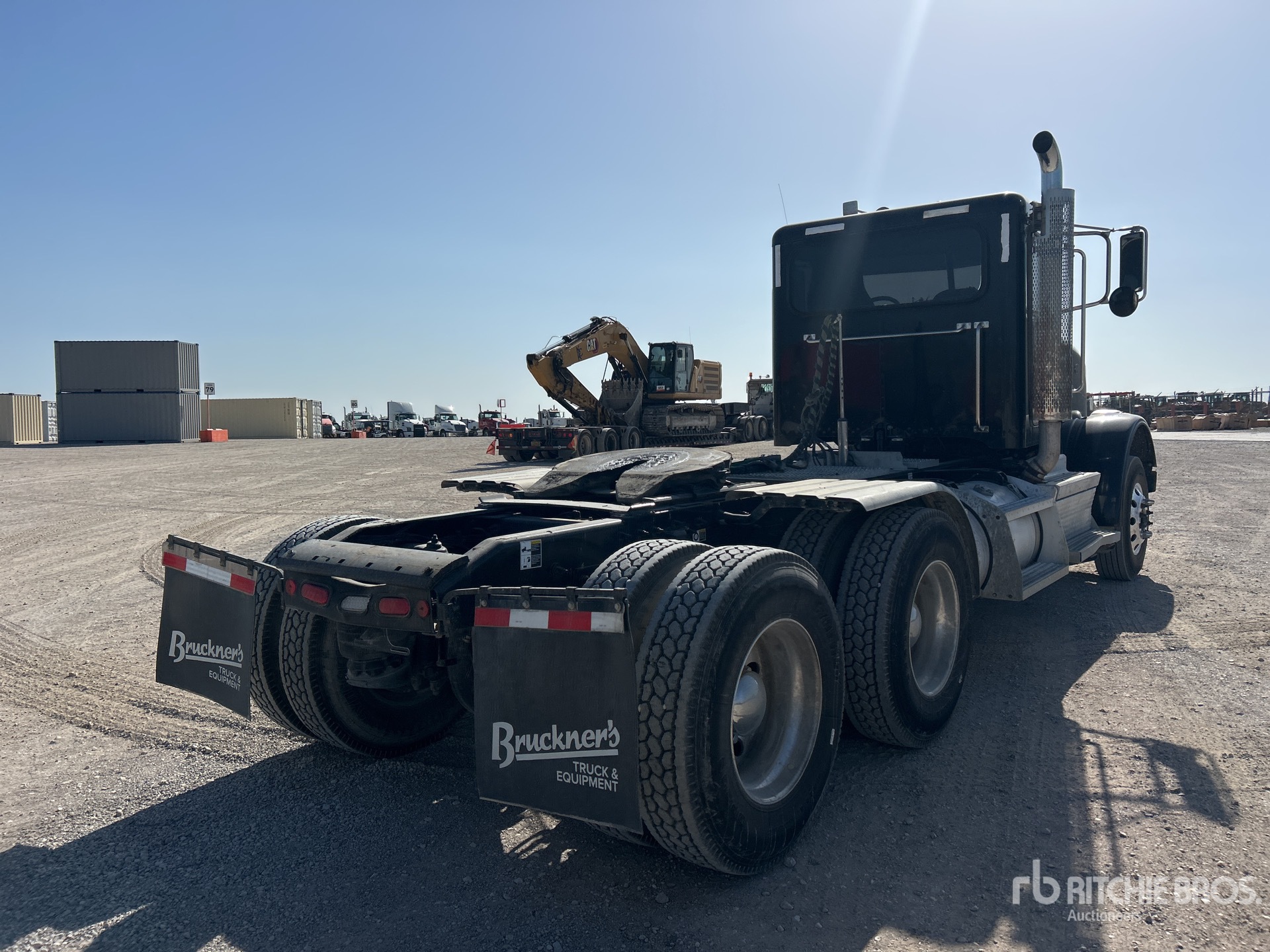 2018 Peterbilt 6X4