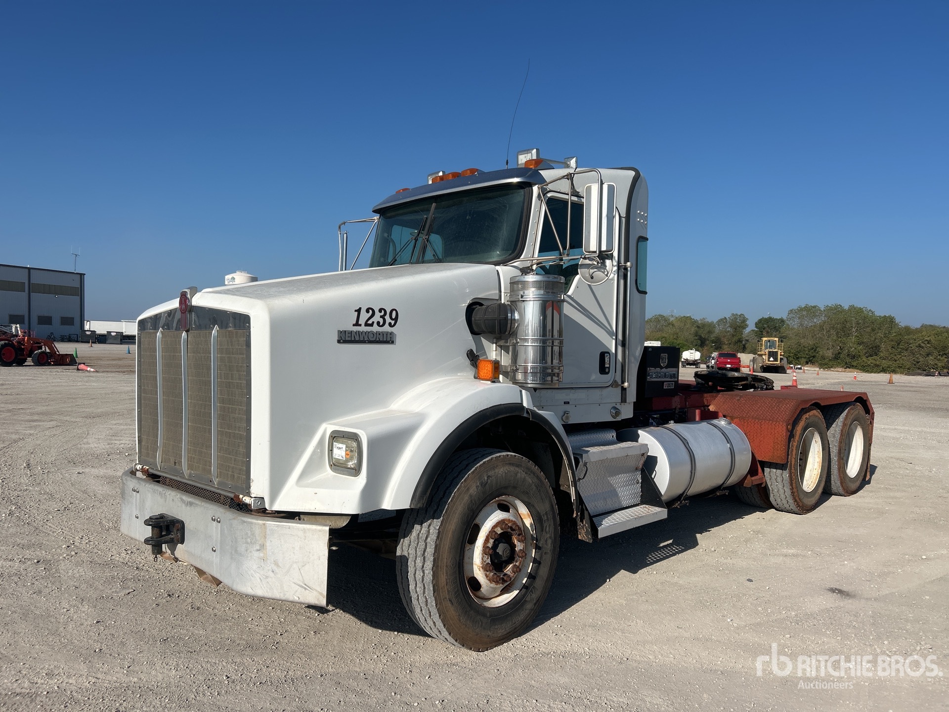 Photo of 2013 Kenworth T800