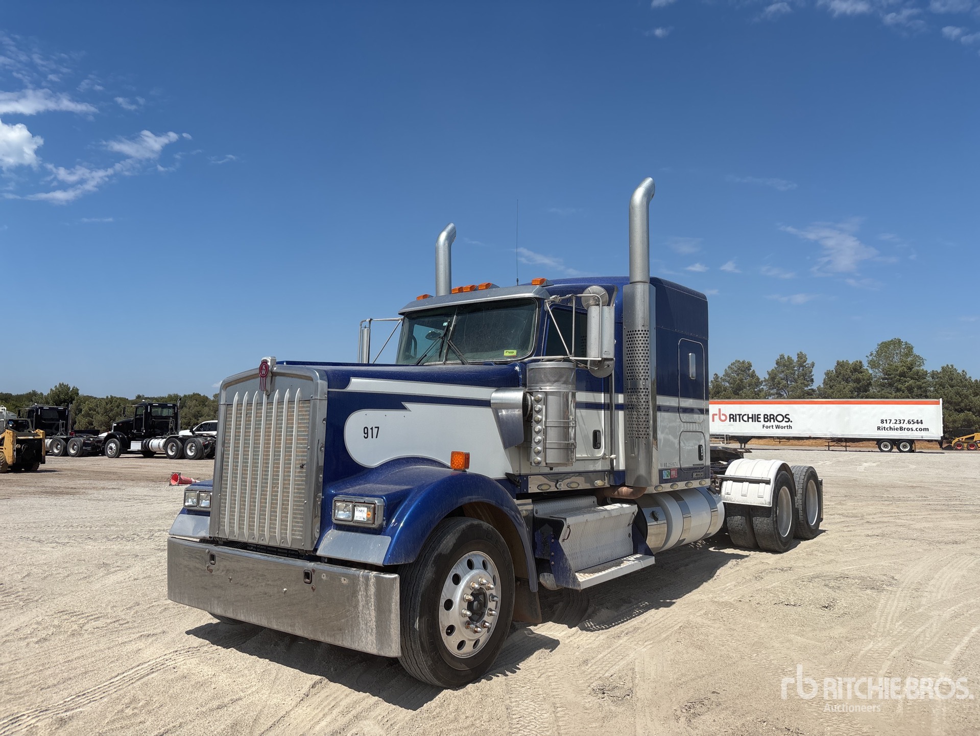 2013 Kenworth W900