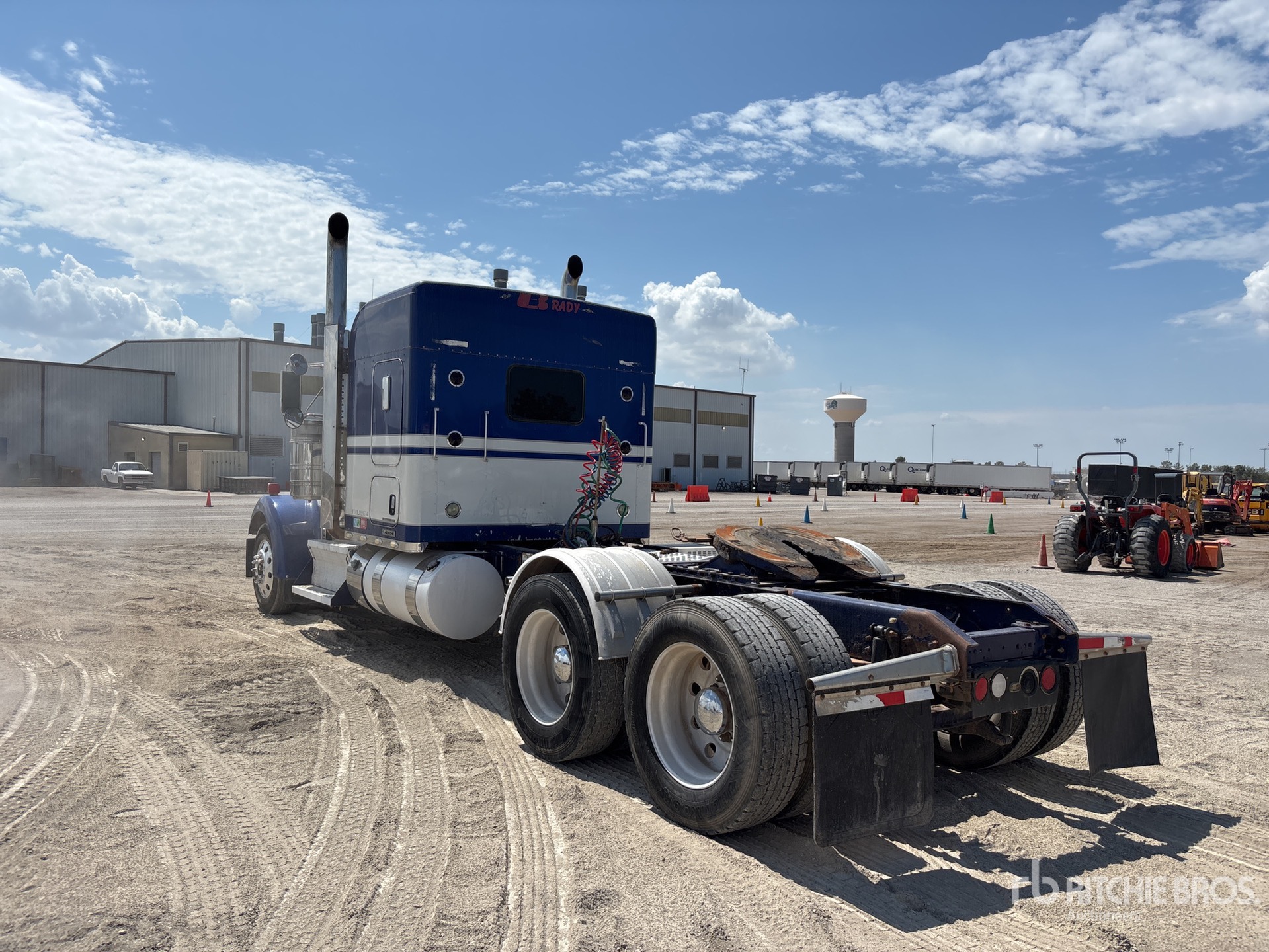 2013 Kenworth W900