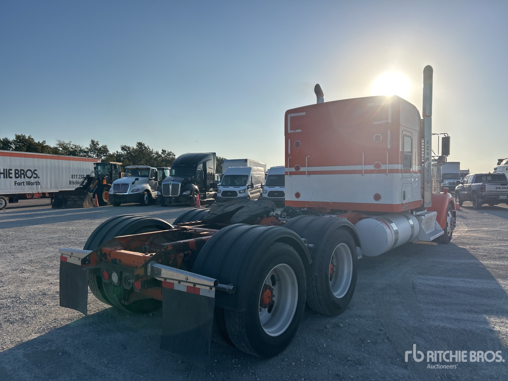 2013 Kenworth W900