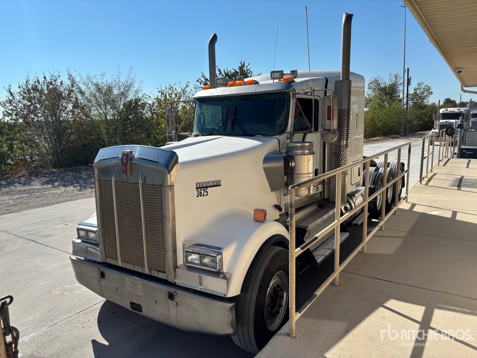 2012 Kenworth W900